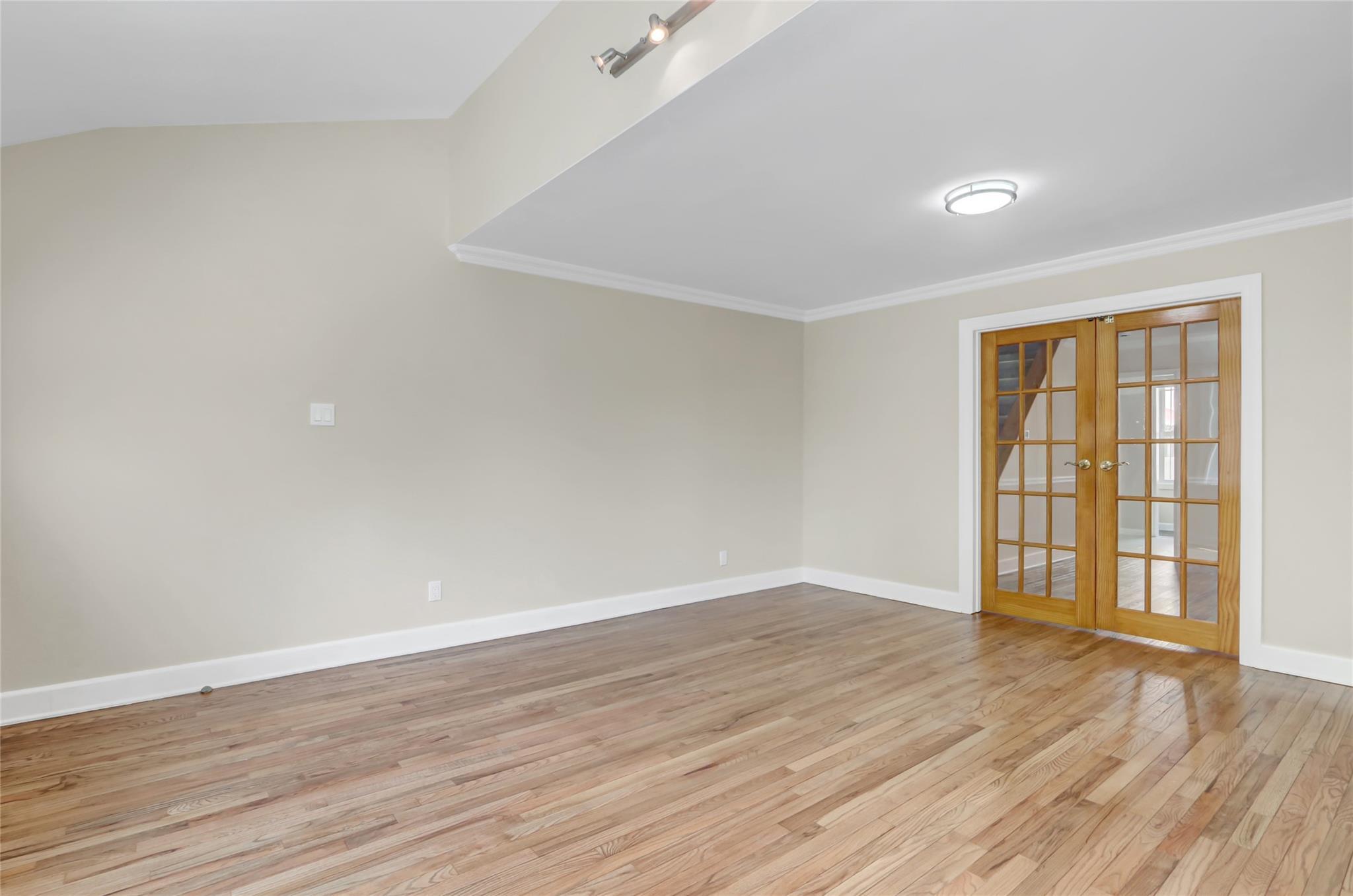 Single Family 59th Queens, NY 11378, MLS-859710-5