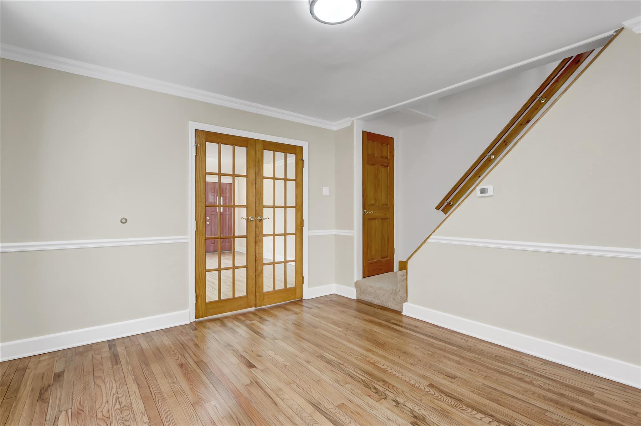 Single Family 59th Queens, NY 11378, MLS-859710-7