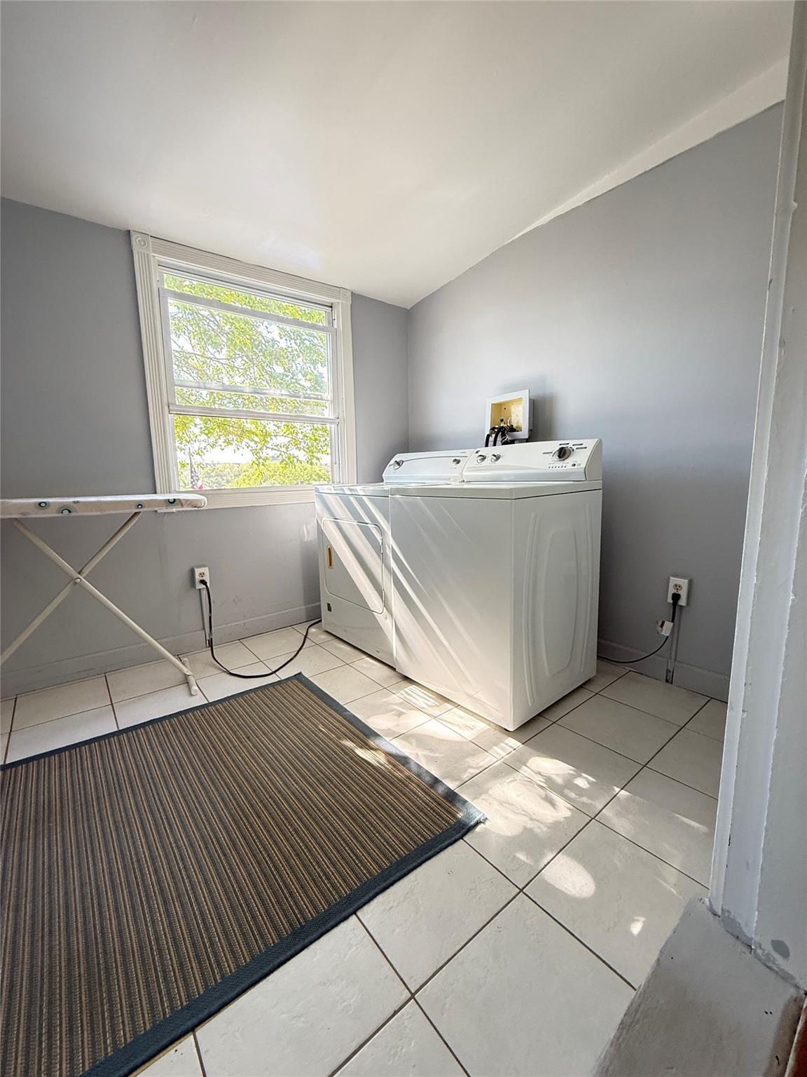 Single Family New  Westchester County, NY 10704, MLS-859712-5
