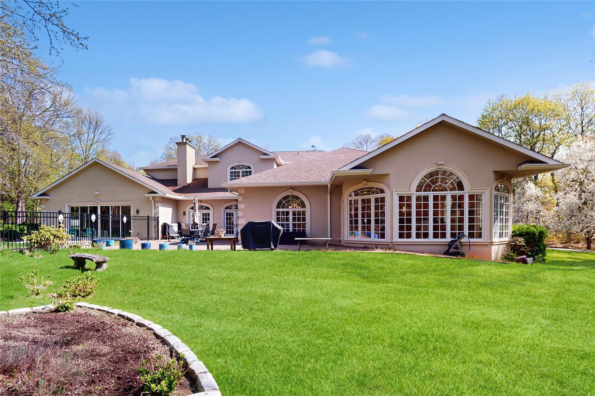 Single Family Duck Pond  Nassau County, NY 11560, MLS-859717-27