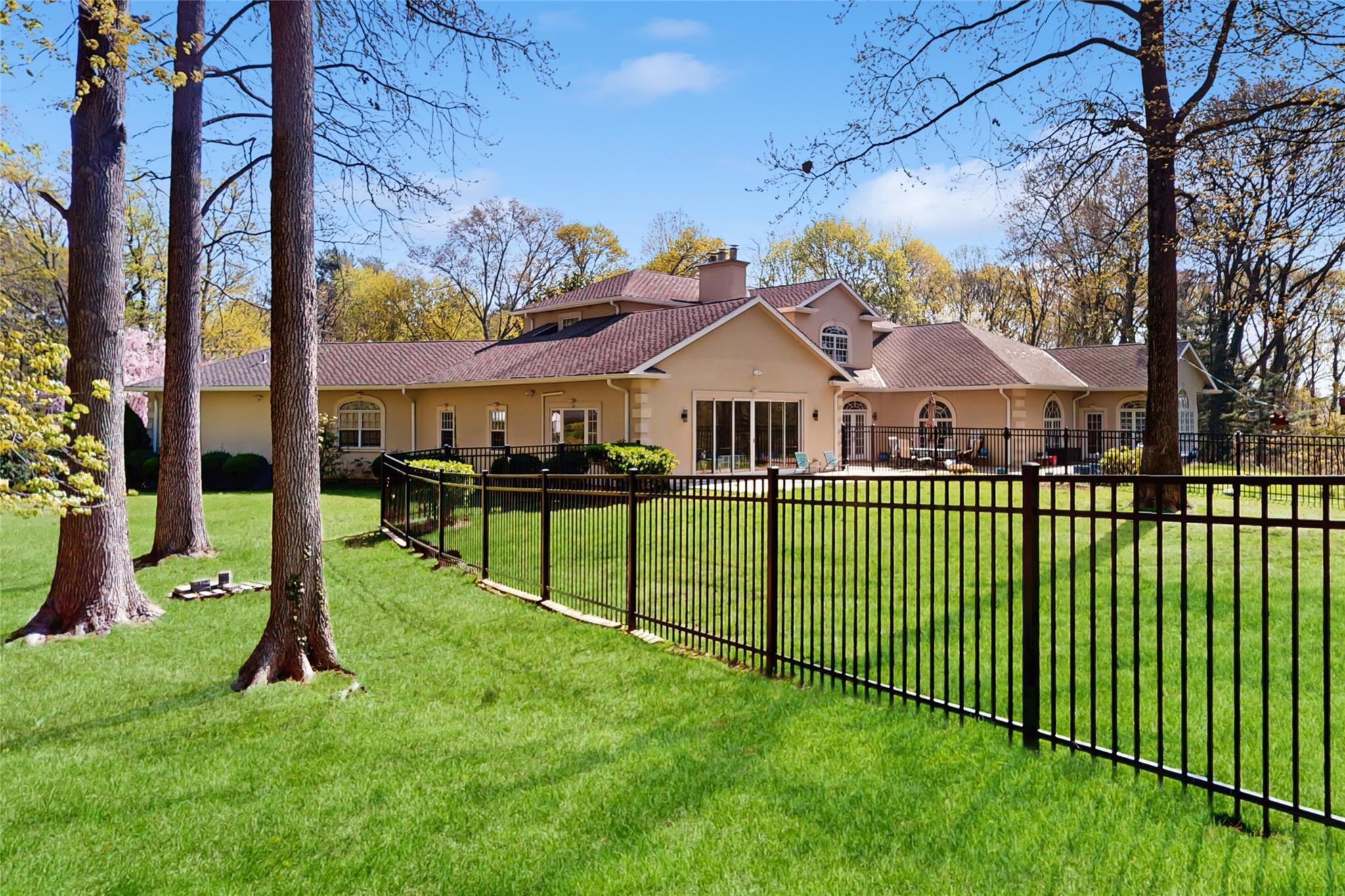 Single Family Duck Pond  Nassau County, NY 11560, MLS-859717-29