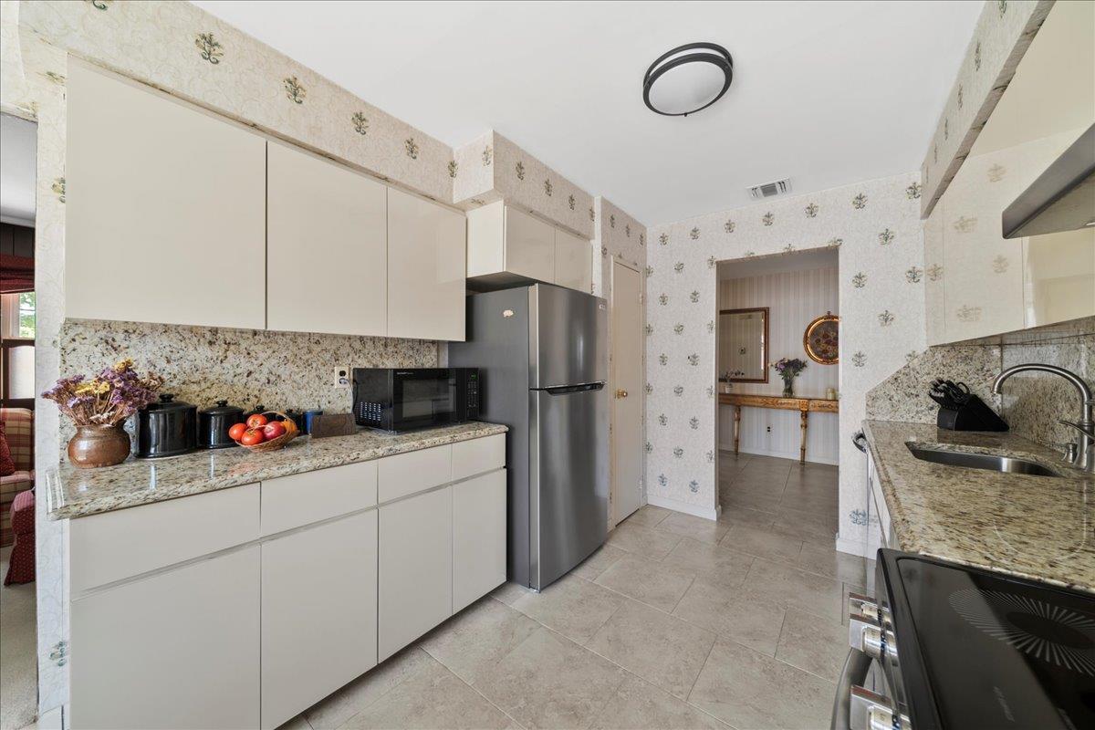 Single Family Norman  Suffolk County, NY 11716, MLS-859735-17