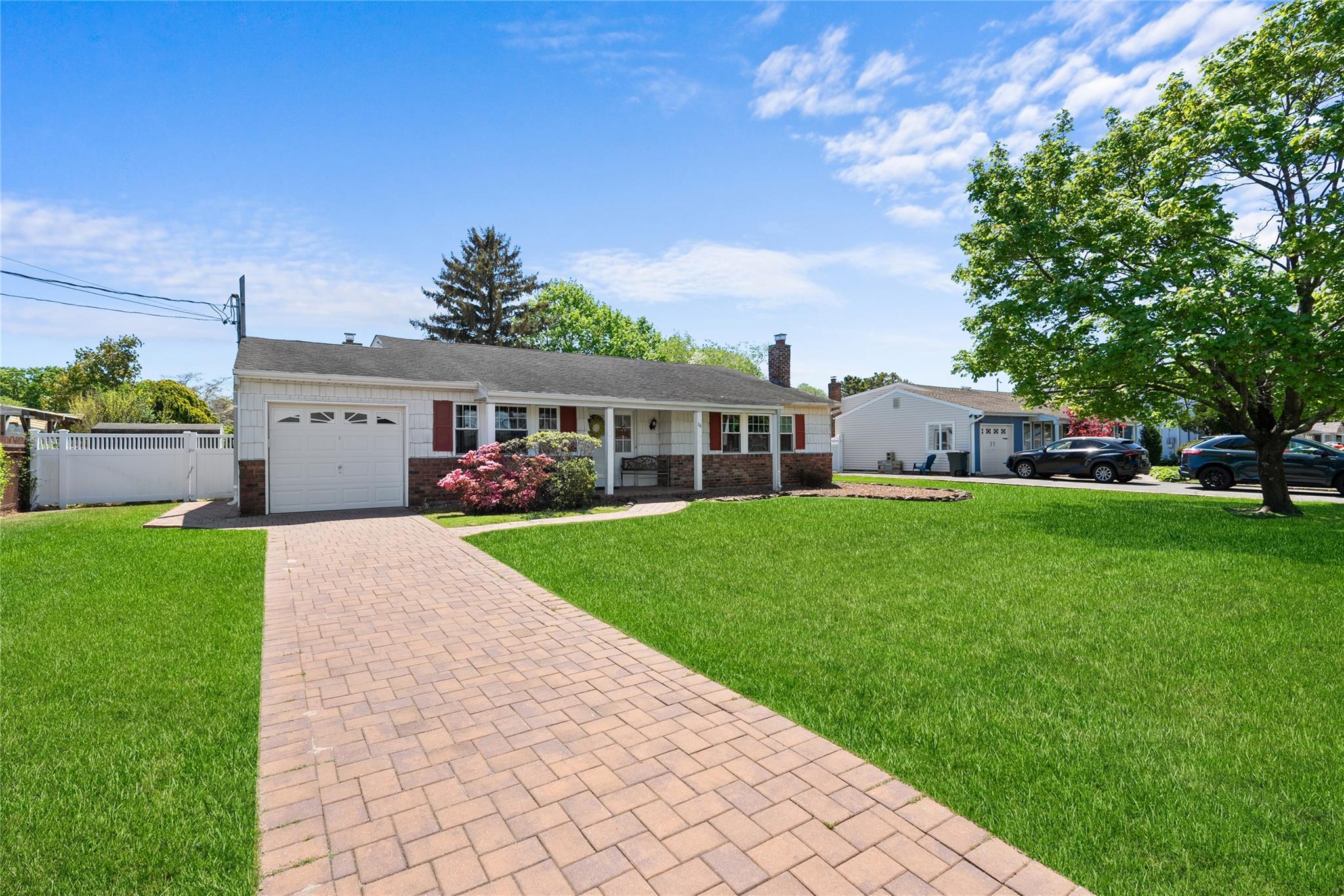 Single Family Norman  Suffolk County, NY 11716, MLS-859735-3