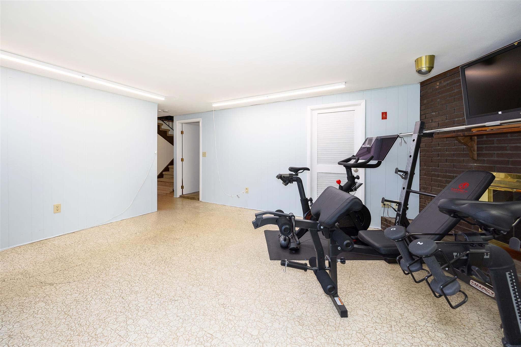 Single Family Roosevelt  Dutchess County, NY 12538, MLS-859739-18