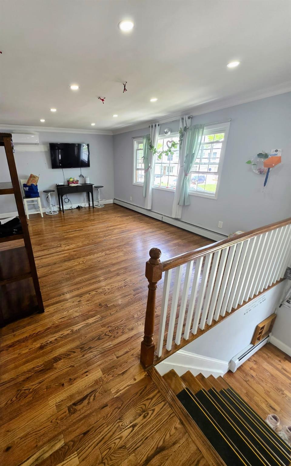 Single Family Gormley  Nassau County, NY 11575, MLS-859749-5