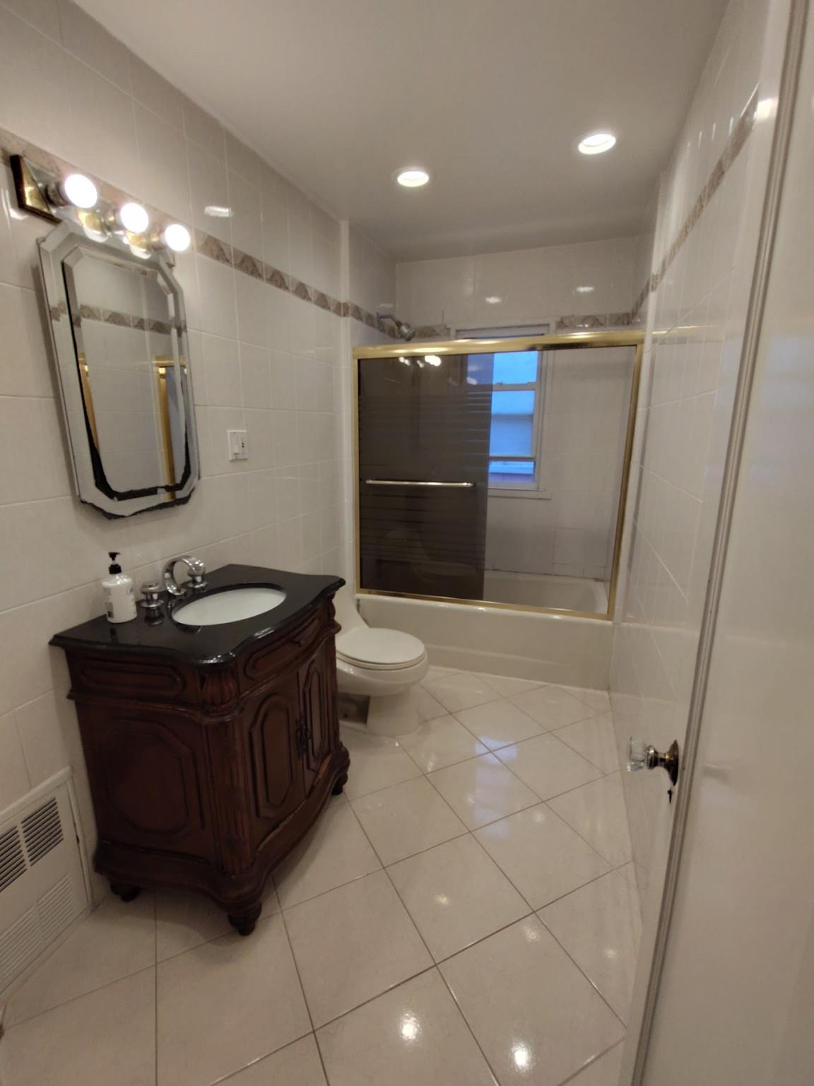 Single Family 21st  Brooklyn, NY 11229, MLS-859764-24