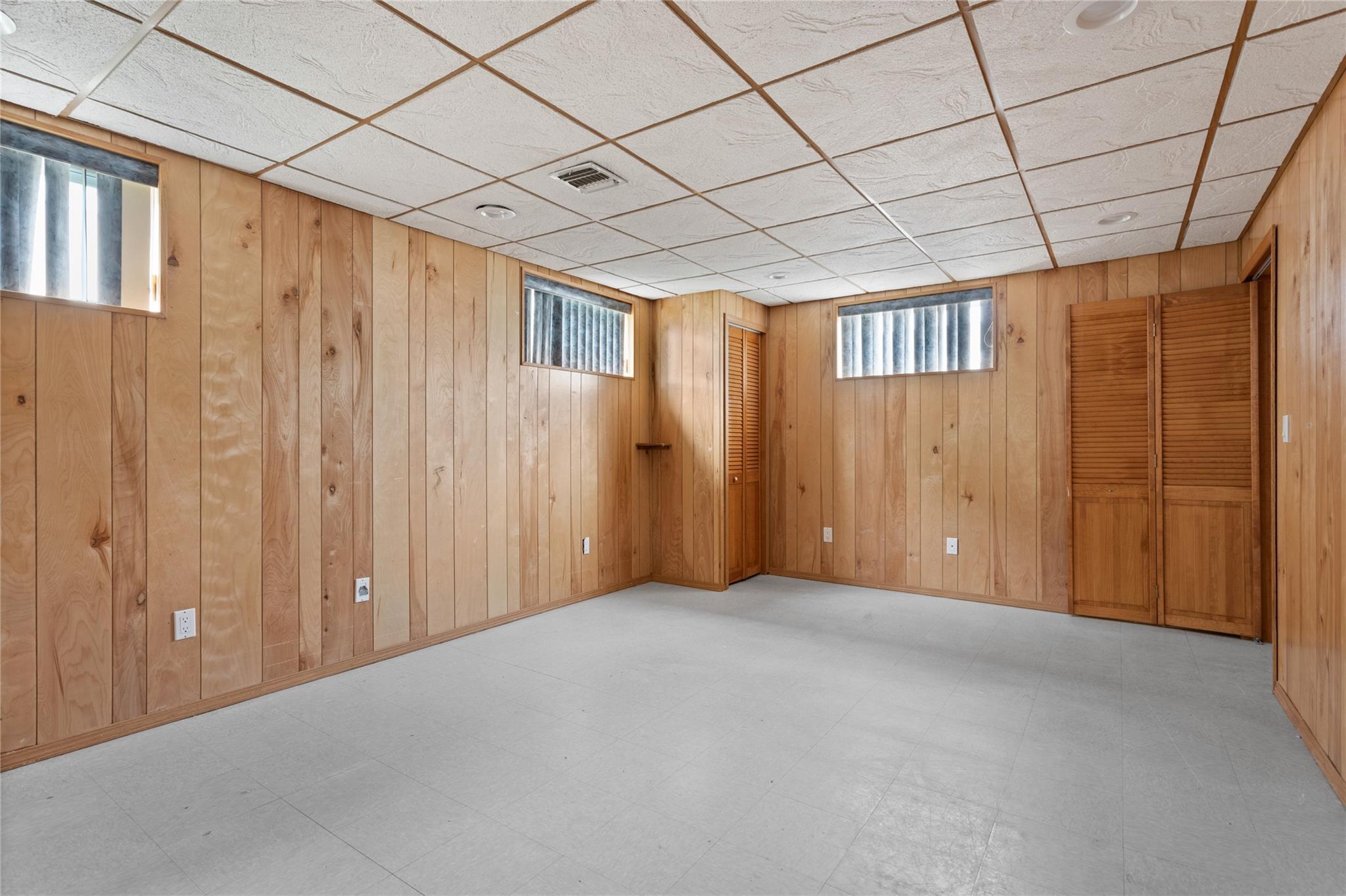 Single Family Pinelawn  Suffolk County, NY 11738, MLS-859765-16