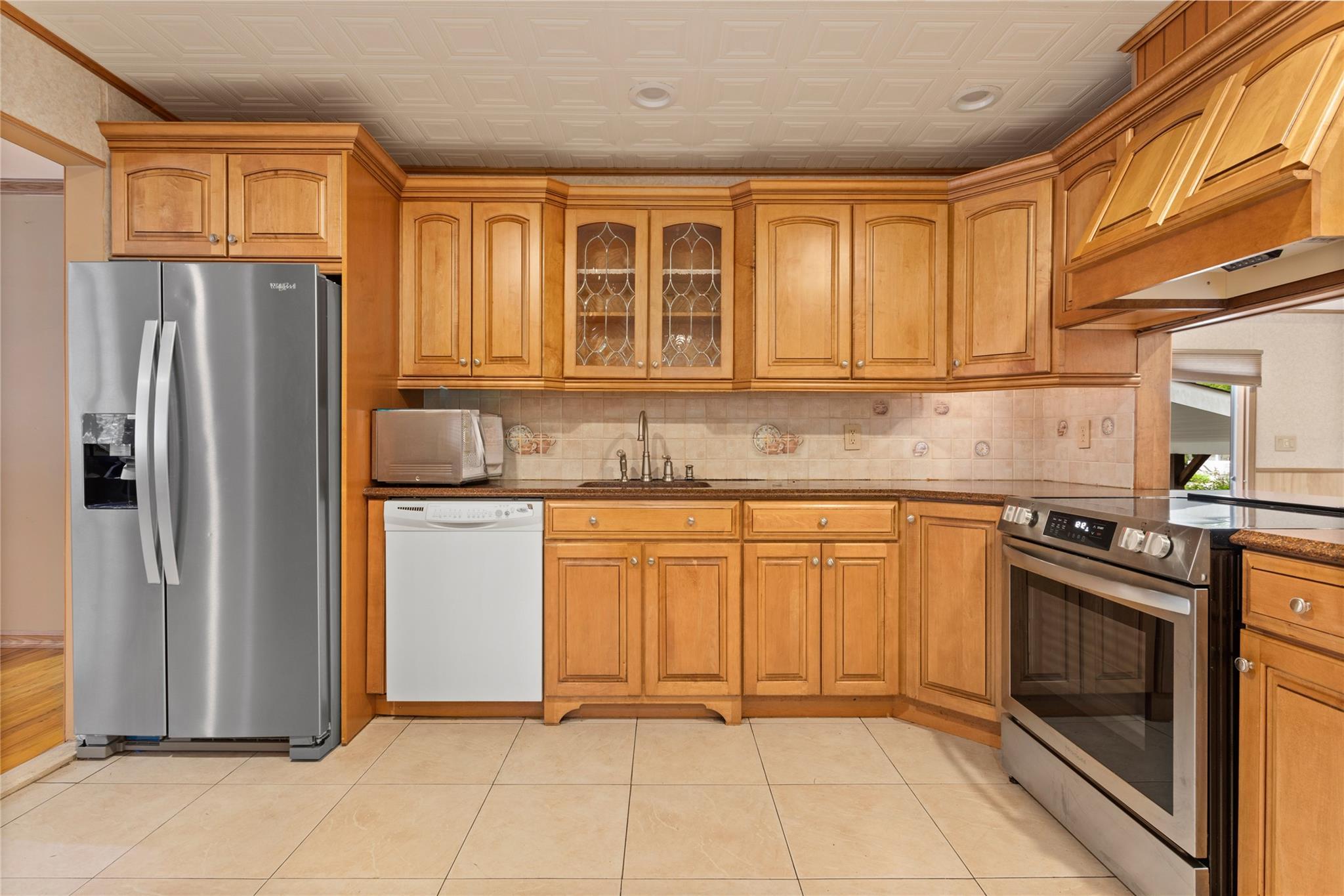 Single Family Pinelawn  Suffolk County, NY 11738, MLS-859765-6