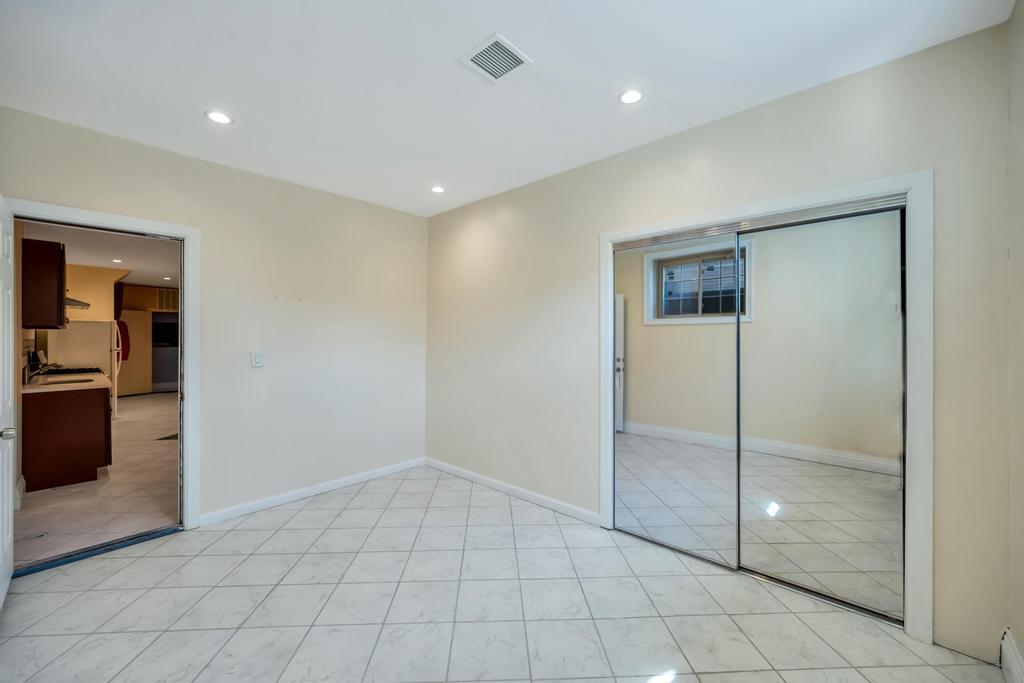 Single Family 149th  Queens, NY 11420, MLS-859775-26