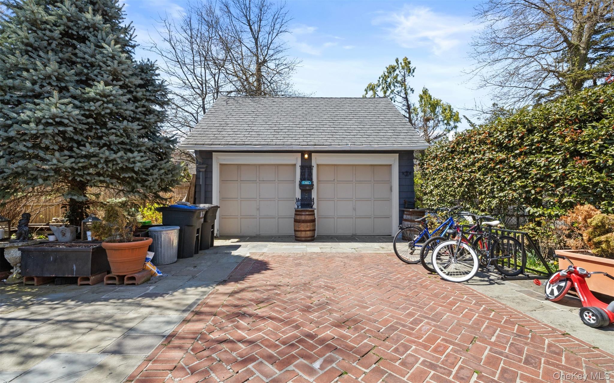 Single Family Shore  Queens, NY 11363, MLS-859815-36