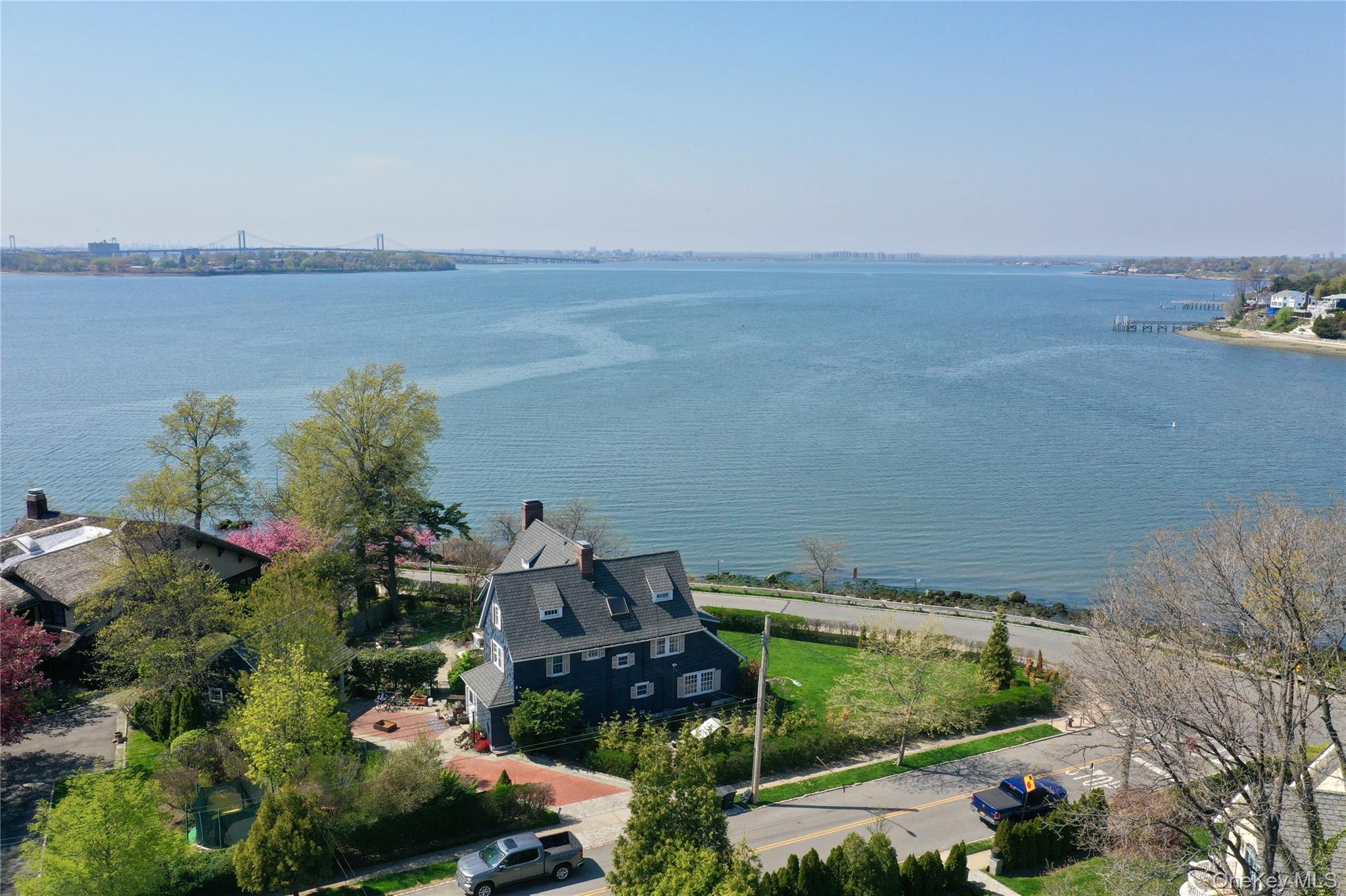 Single Family Shore  Queens, NY 11363, MLS-859815-7