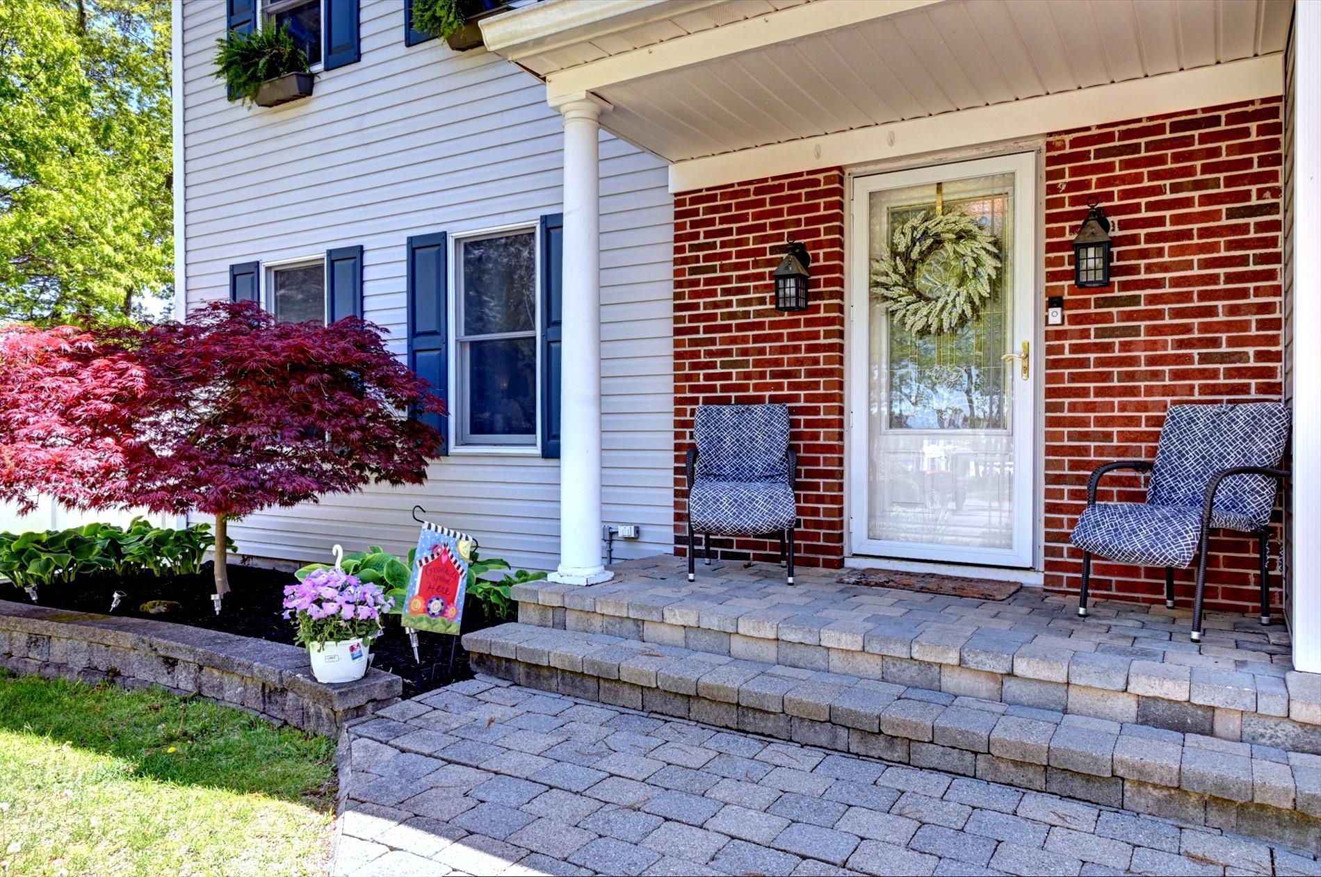 Single Family Mount Oak  Suffolk County, NY 11961, MLS-859816-2