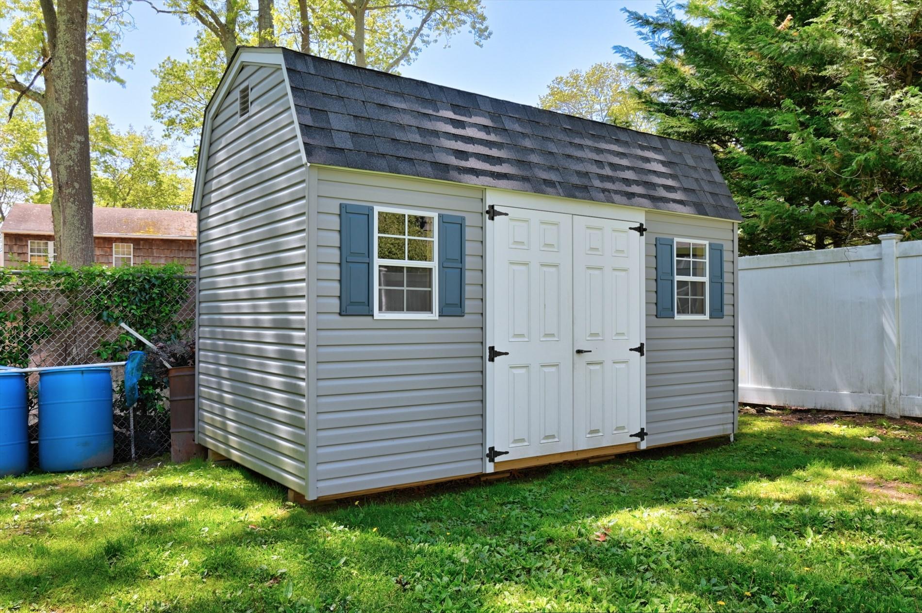 Single Family Mount Oak  Suffolk County, NY 11961, MLS-859816-28