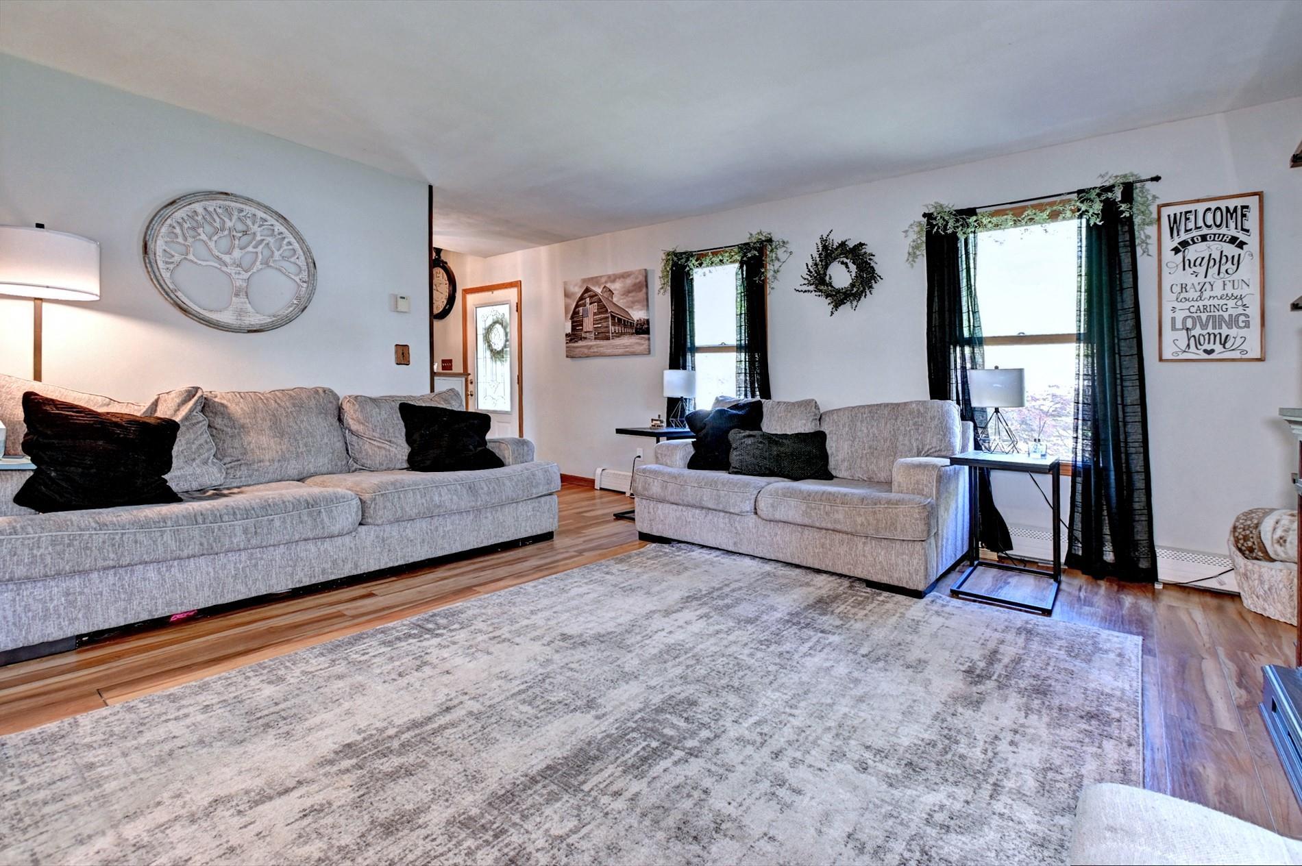 Single Family Mount Oak  Suffolk County, NY 11961, MLS-859816-4