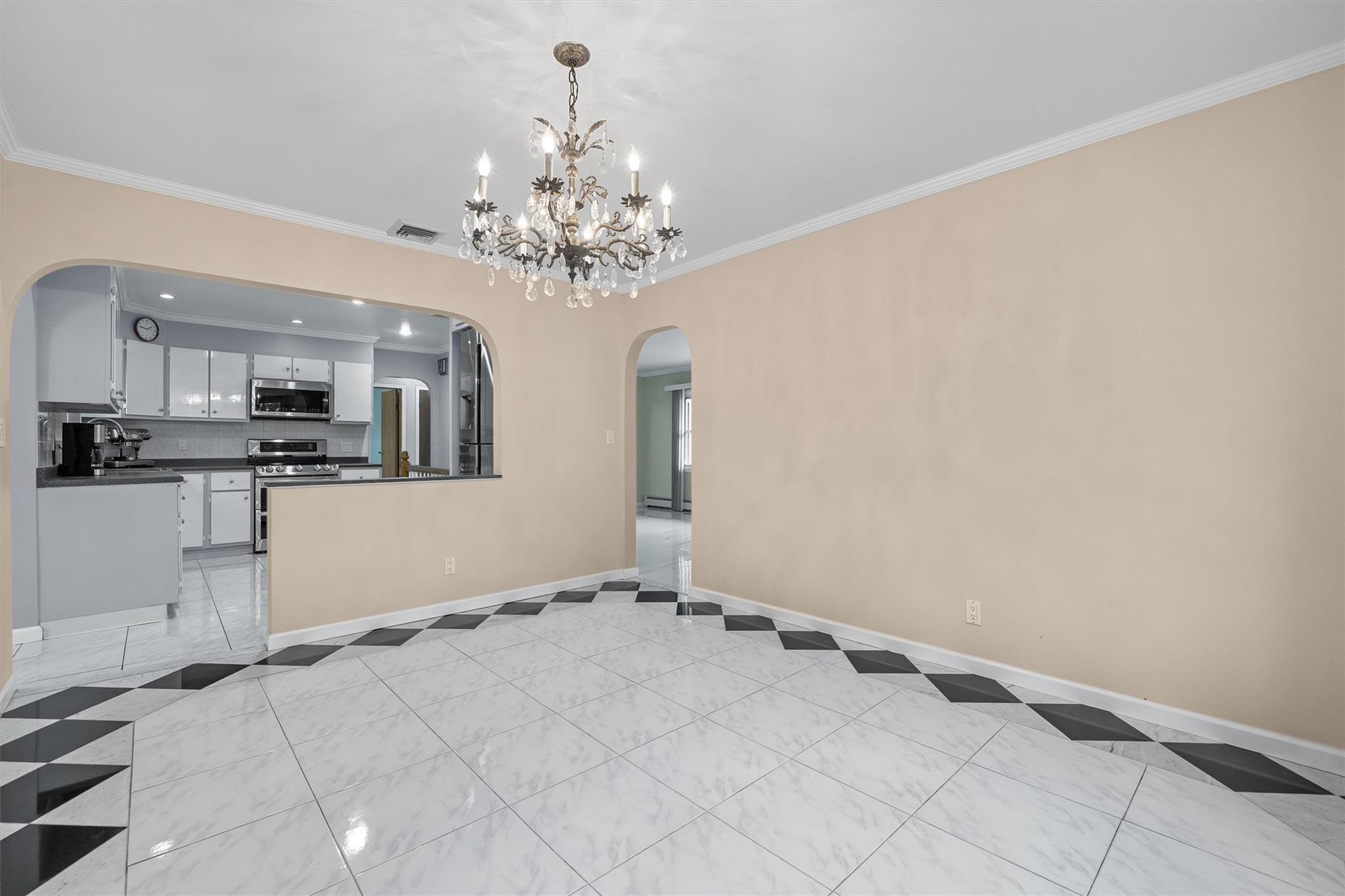 Single Family Essex  Westchester County, NY 10530, MLS-859824-13