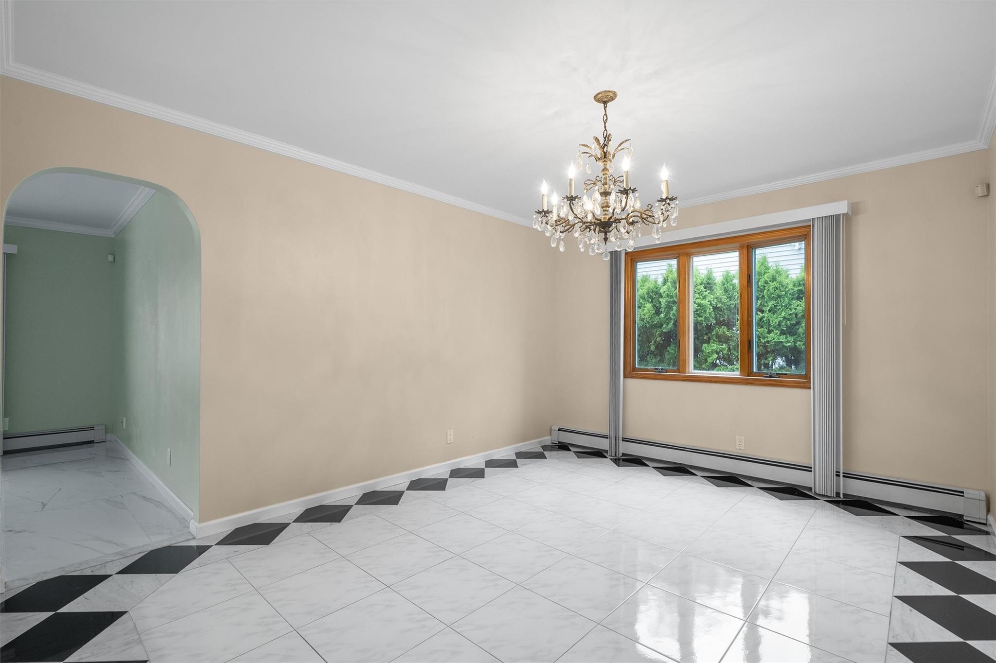 Single Family Essex  Westchester County, NY 10530, MLS-859824-14
