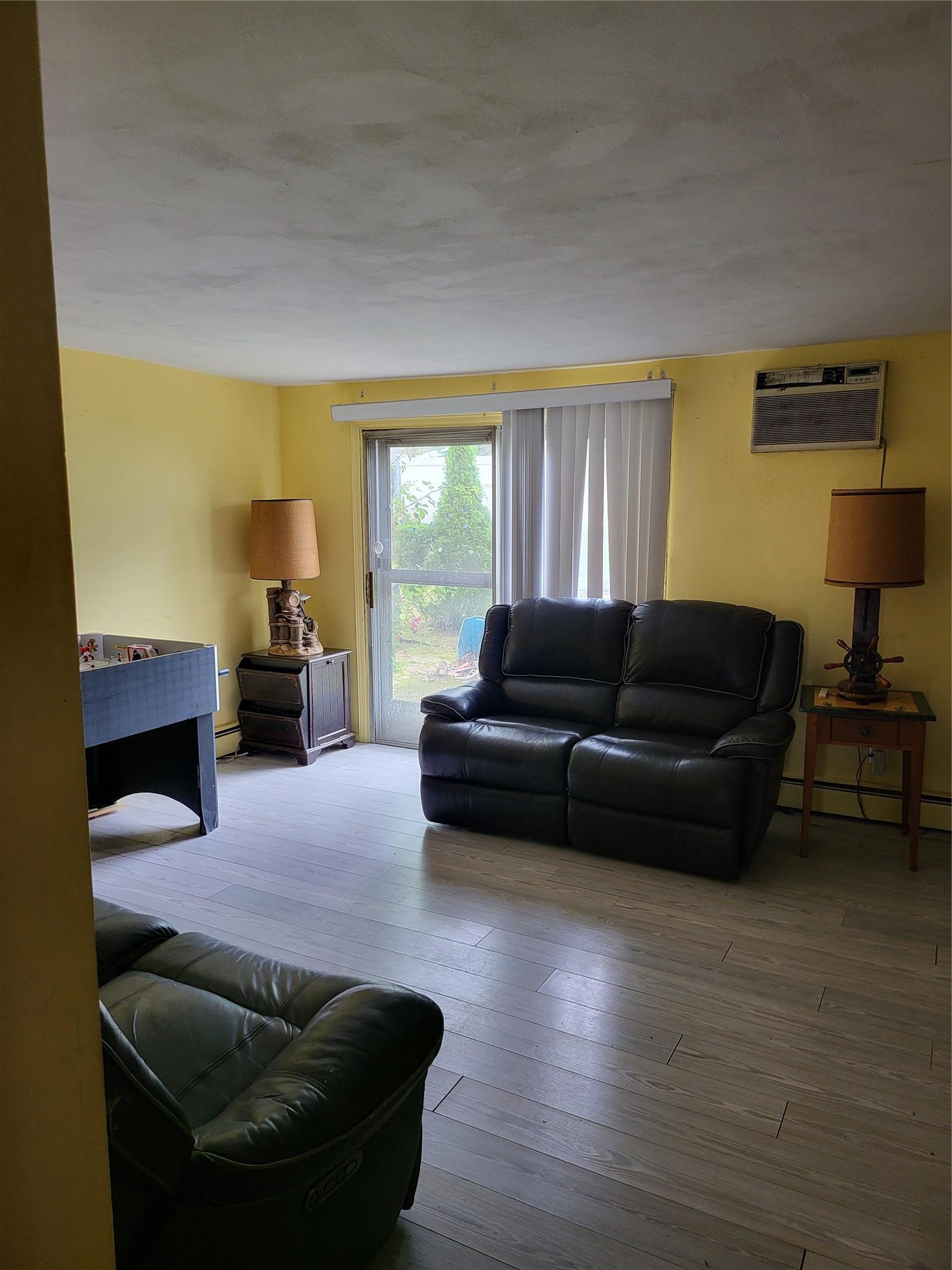 Single Family Moriches  Suffolk County, NY 11755, MLS-859830-11