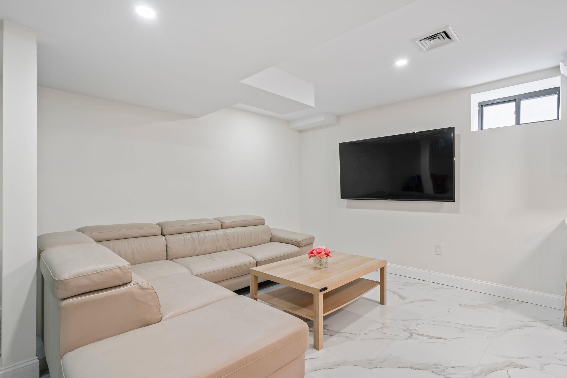 Single Family 252nd Street  Queens, NY 11362, MLS-859836-31