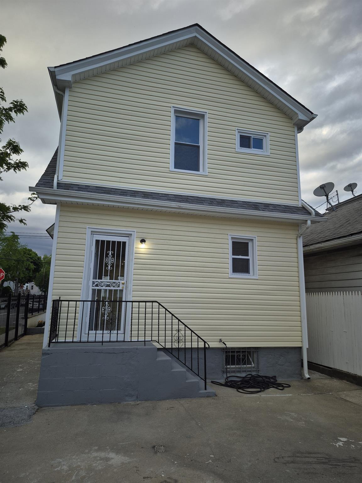 Single Family 97th  Queens, NY 11419, MLS-859869-6