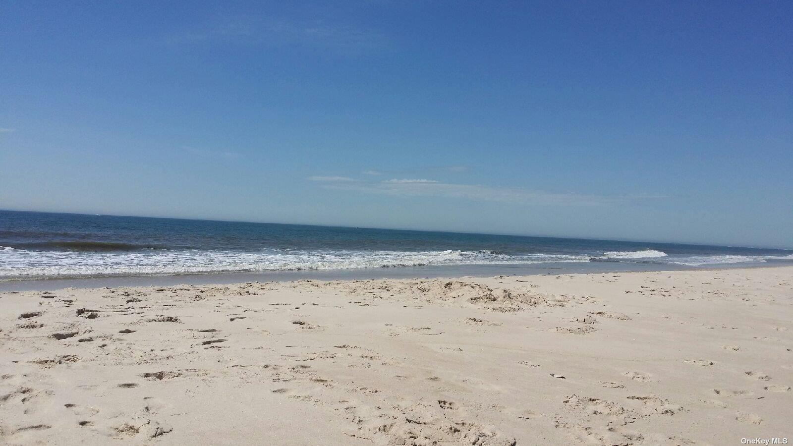 Single Family Dune  Suffolk County, NY 11978, MLS-859877-2