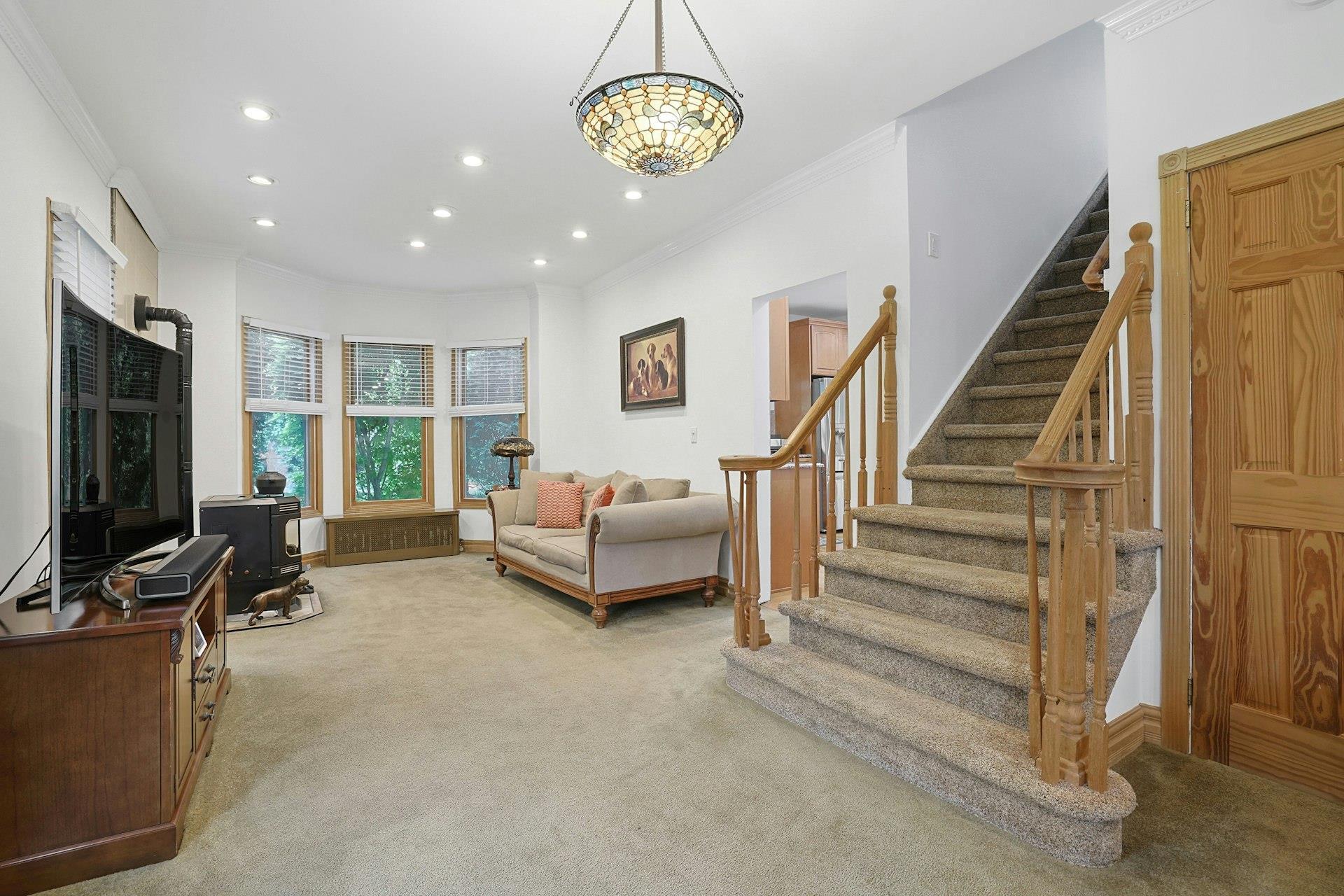 Single Family Conger  Rockland County, NY 10920, MLS-859880-23