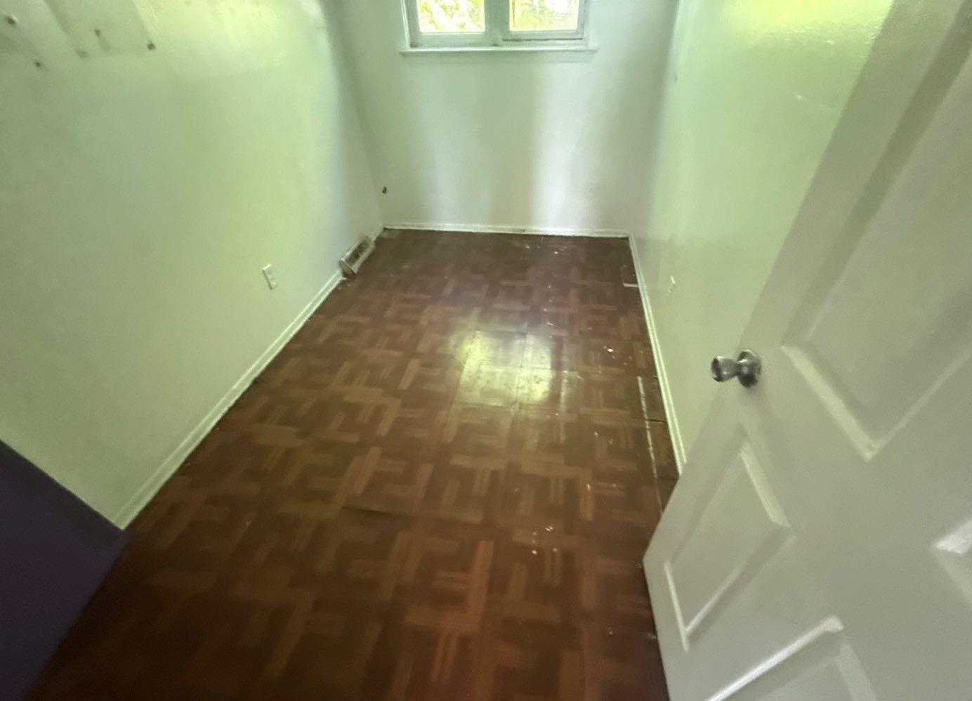 Single Family Springfield  Queens, NY 11413, MLS-859881-10