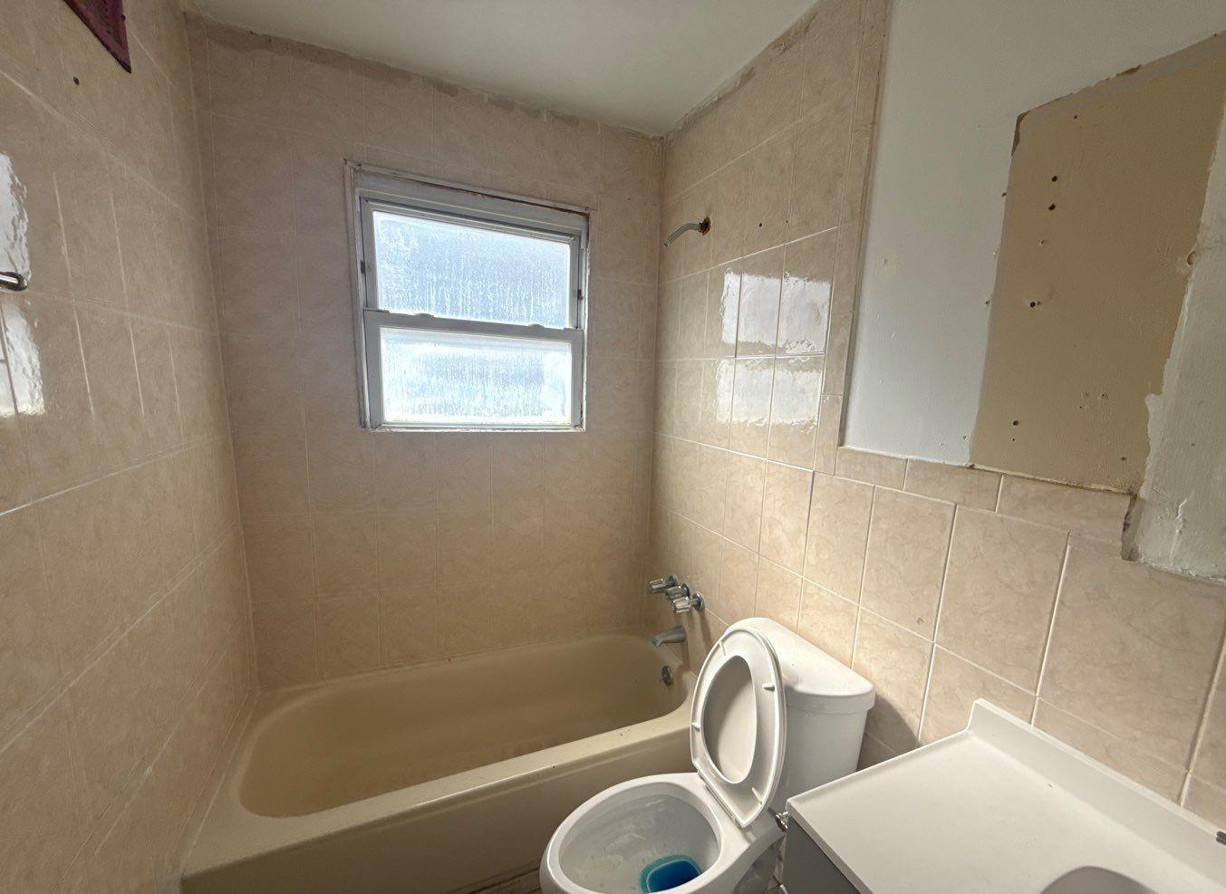 Single Family Springfield  Queens, NY 11413, MLS-859881-17