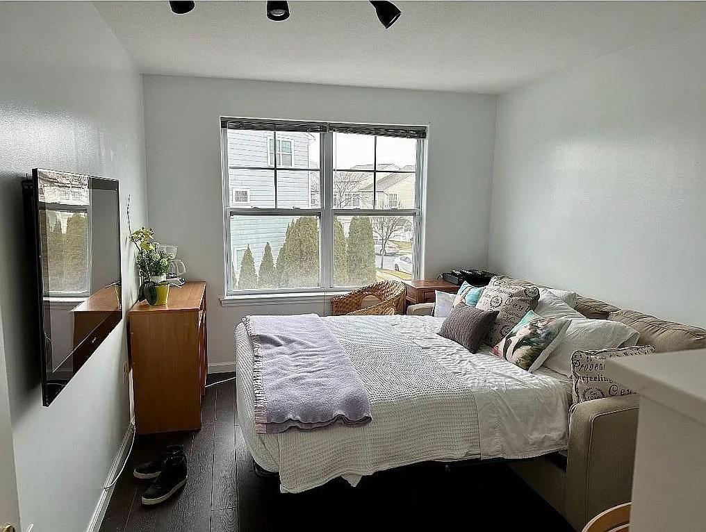 Single Family Commodore  Queens, NY 11692, MLS-859896-17