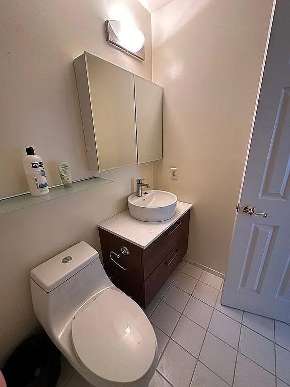 Single Family Commodore  Queens, NY 11692, MLS-859896-20