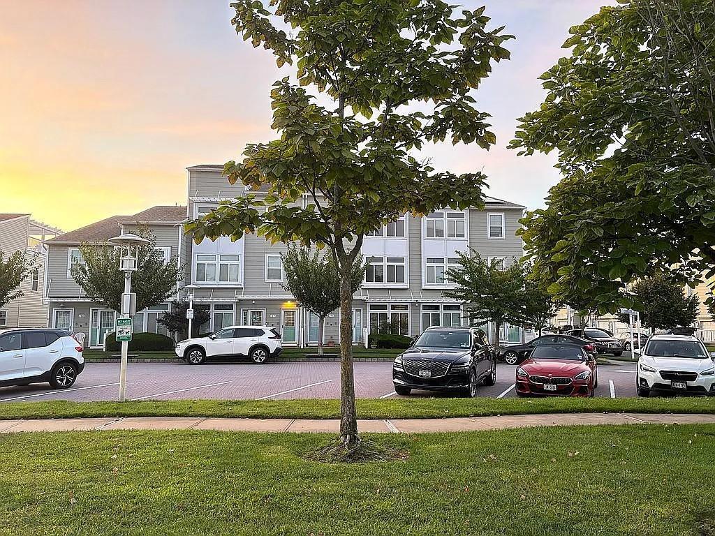 Single Family Commodore  Queens, NY 11692, MLS-859896-45