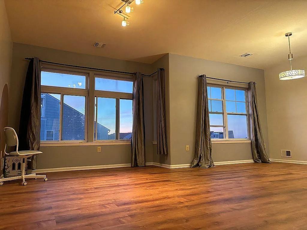 Single Family Commodore  Queens, NY 11692, MLS-859896-47
