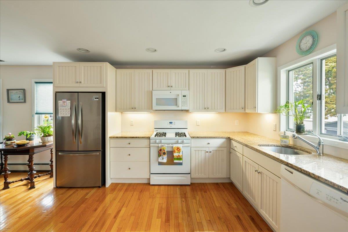Single Family Patchogue  Suffolk County, NY 11772, MLS-859910-8