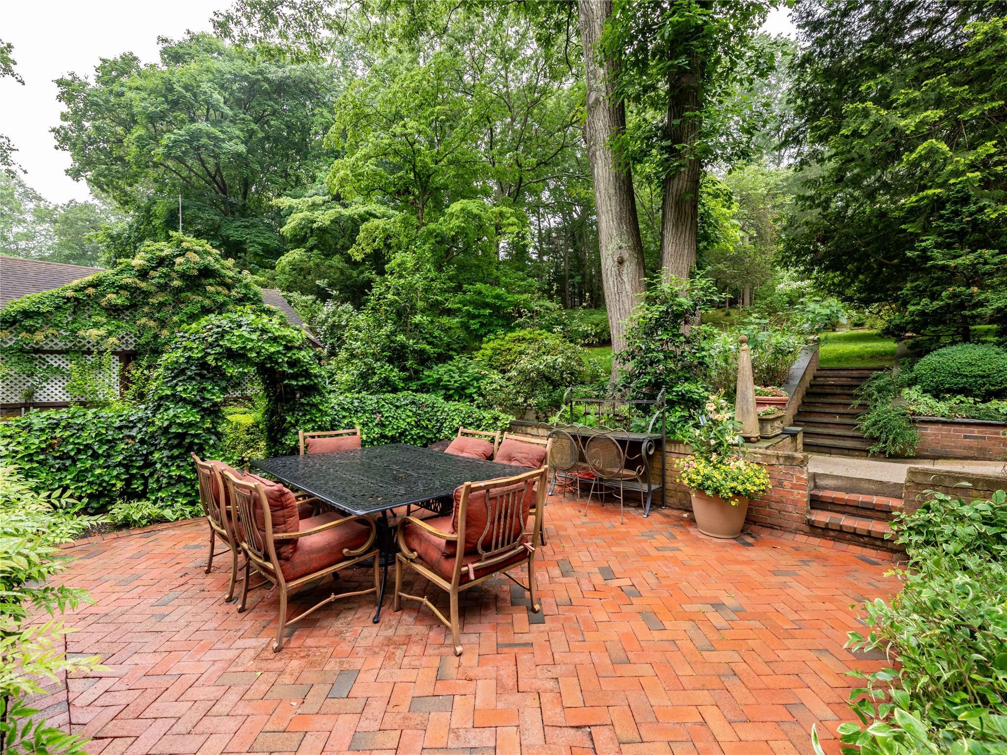 Single Family Norwood  Suffolk County, NY 11768, MLS-859914-25