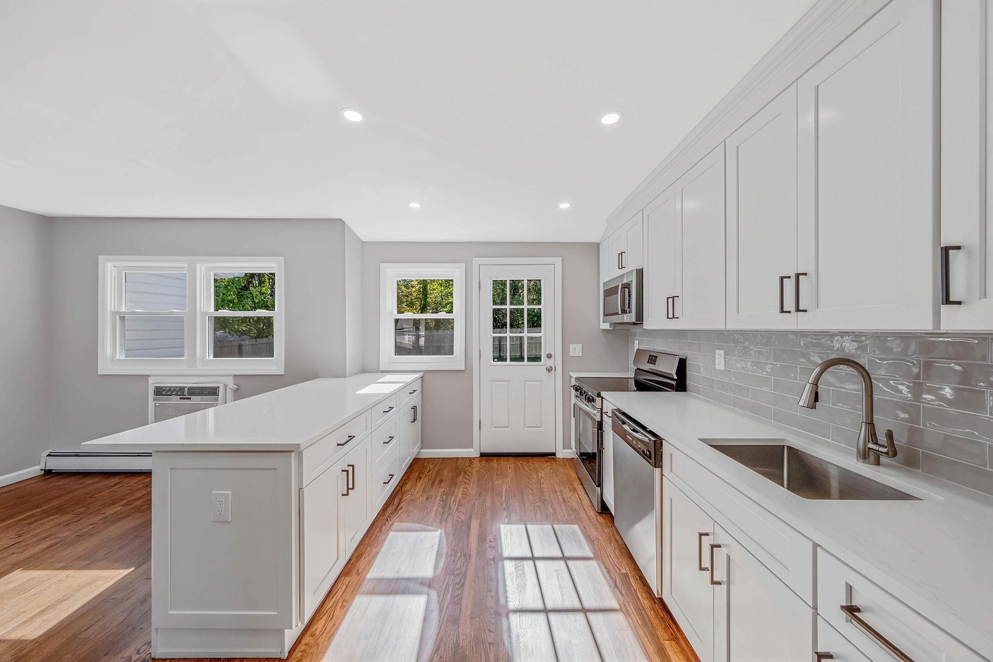 Single Family Center  Suffolk County, NY 11779, MLS-859916-12