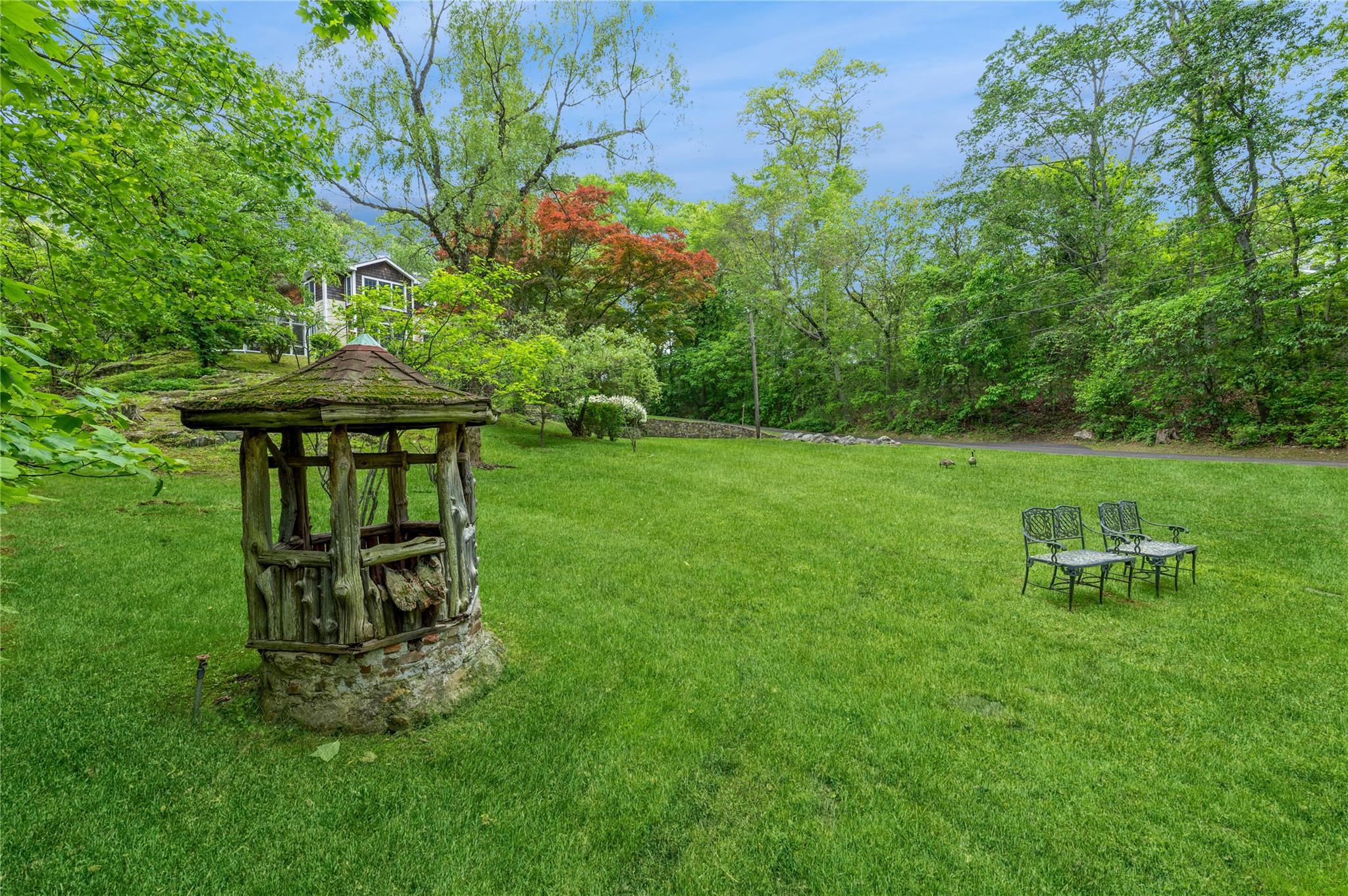 Single Family Hawkes  Westchester County, NY 10562, MLS-859929-34