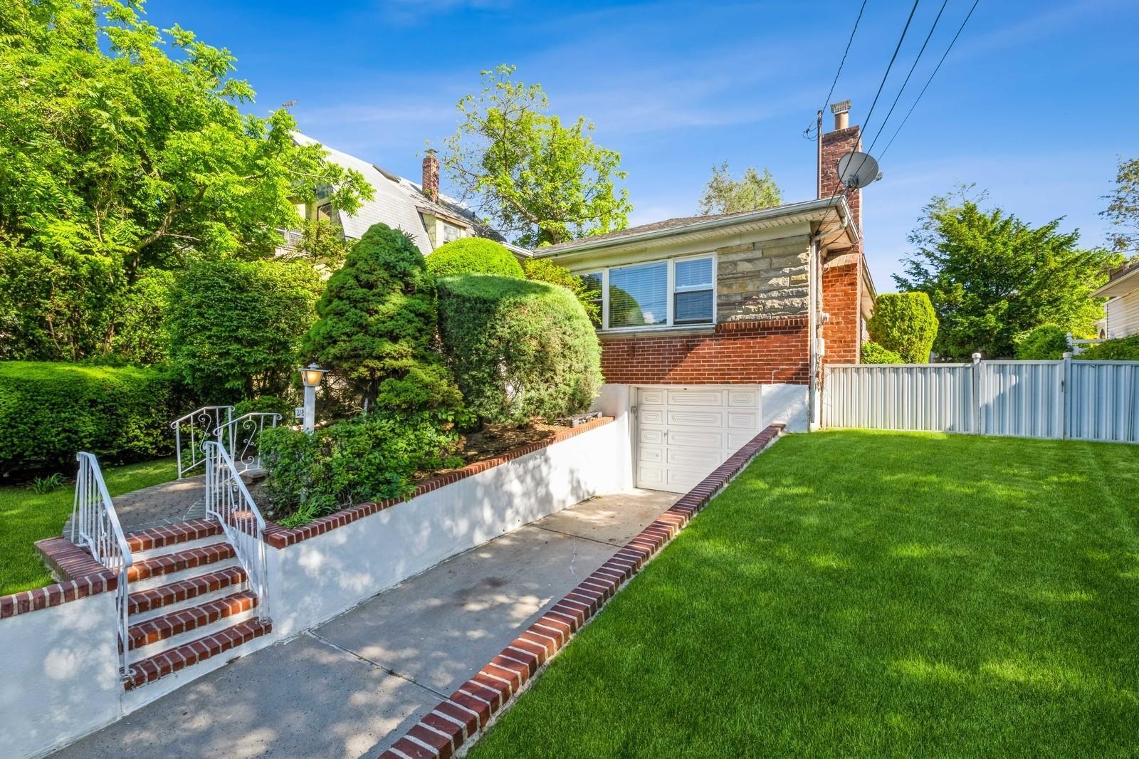 Single Family 36th  Queens, NY 11361, MLS-859930-2