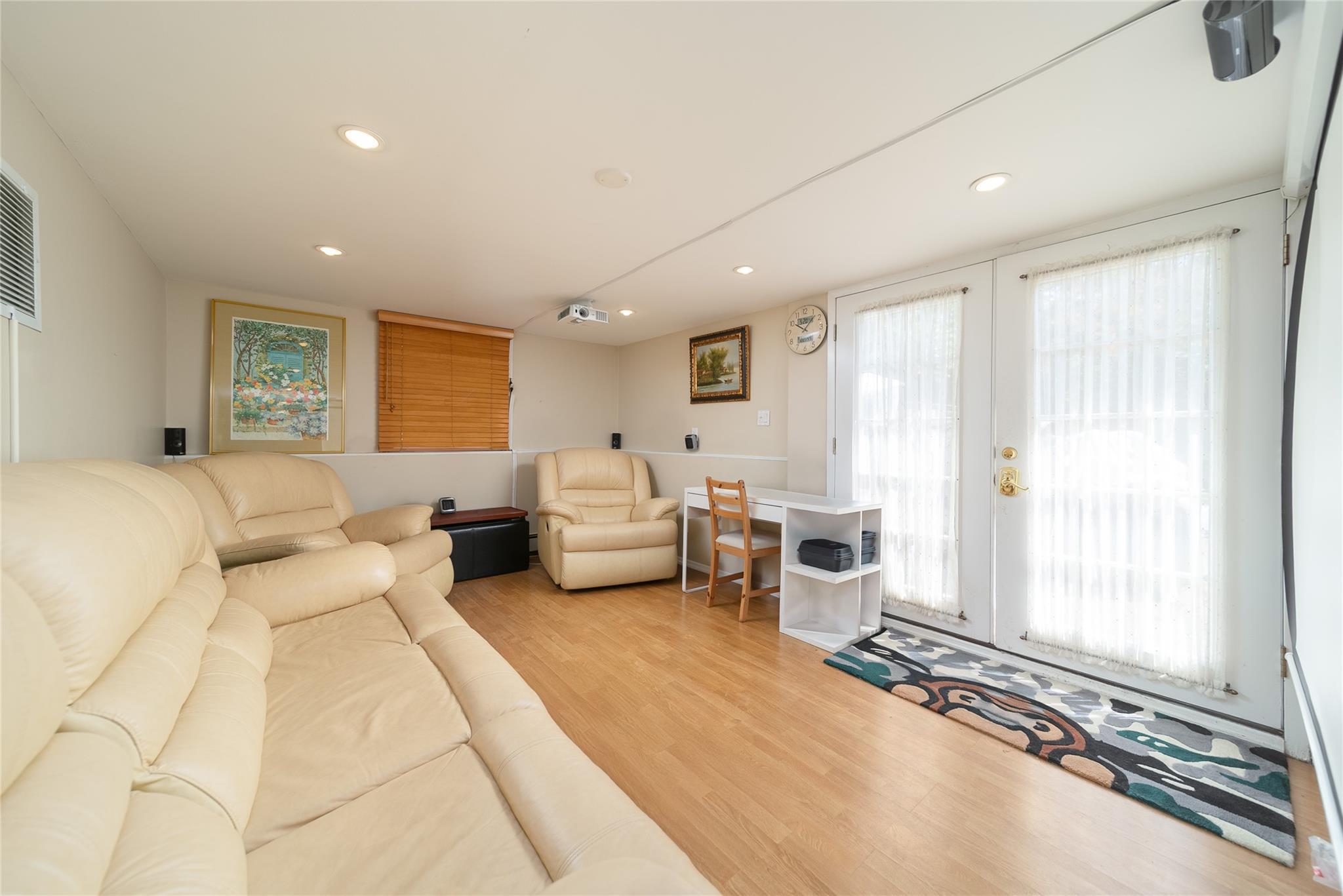 Single Family New York  Suffolk County, NY 11747, MLS-859956-15