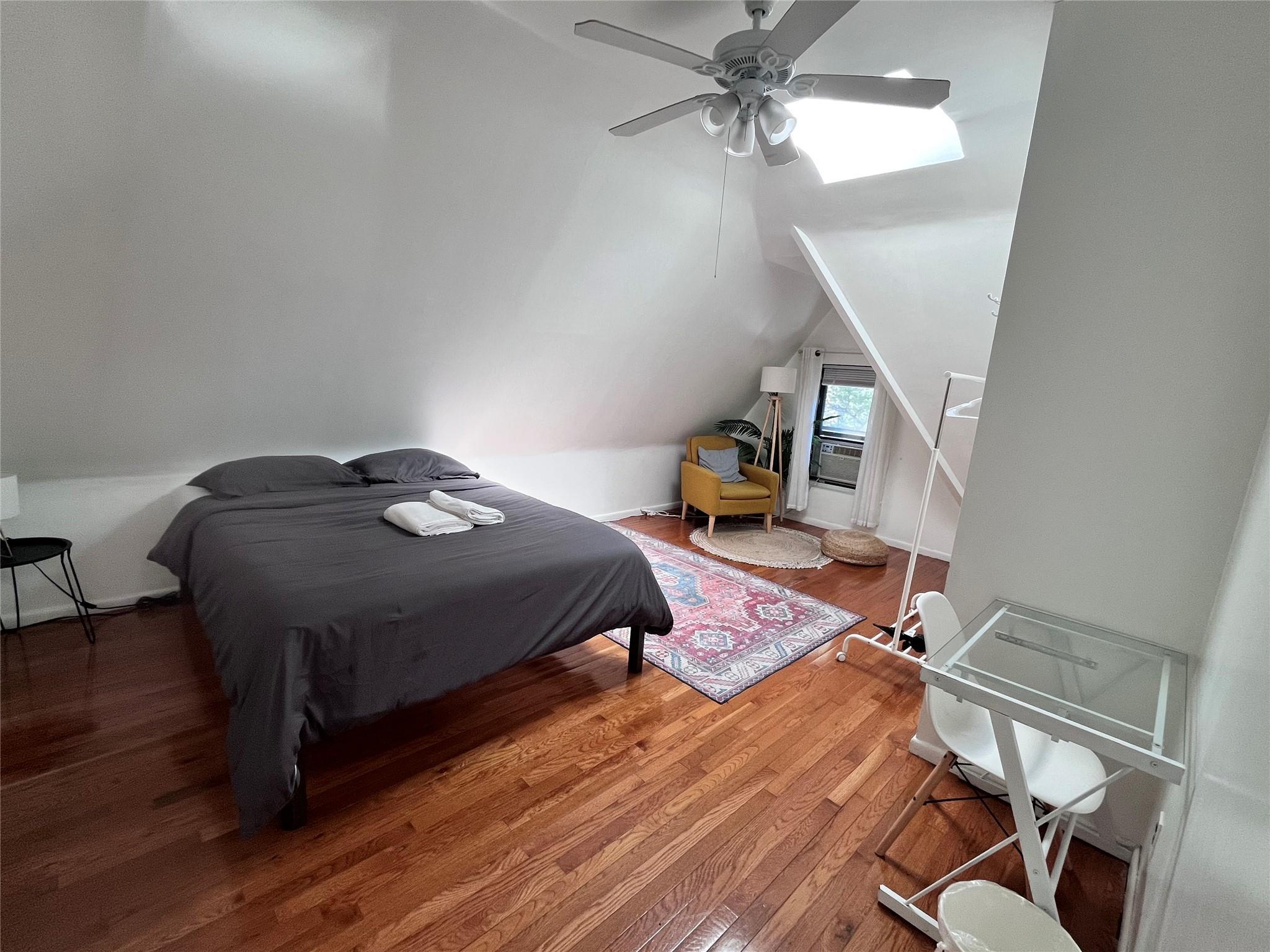 Single Family 90  Queens, NY 11372, MLS-859960-33