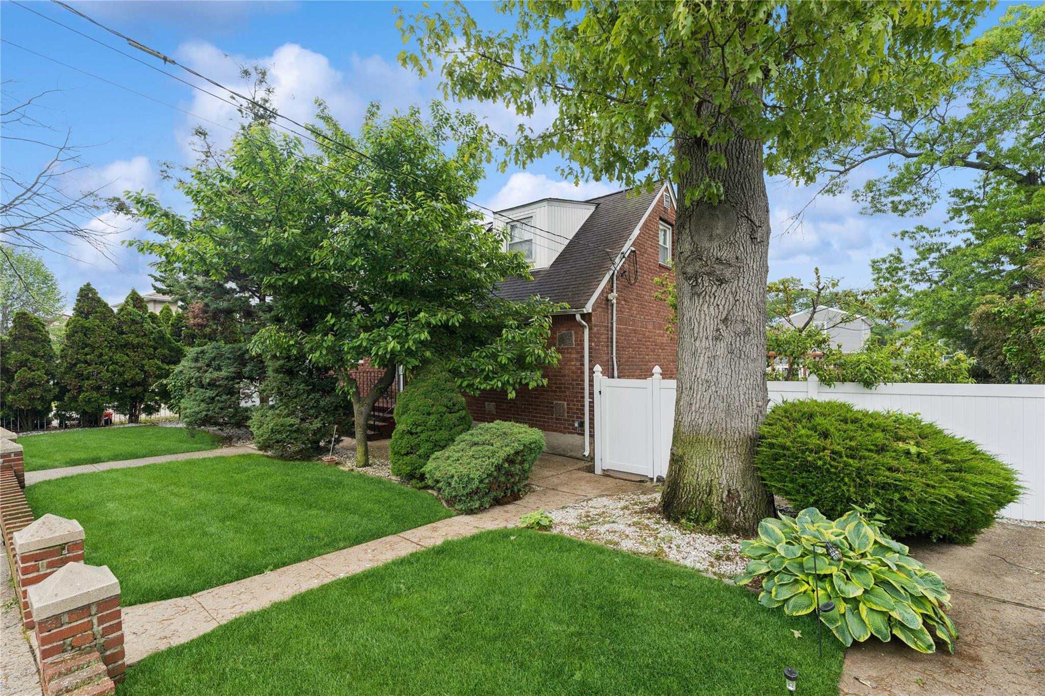 Single Family Keller  Nassau County, NY 11003, MLS-859961-2