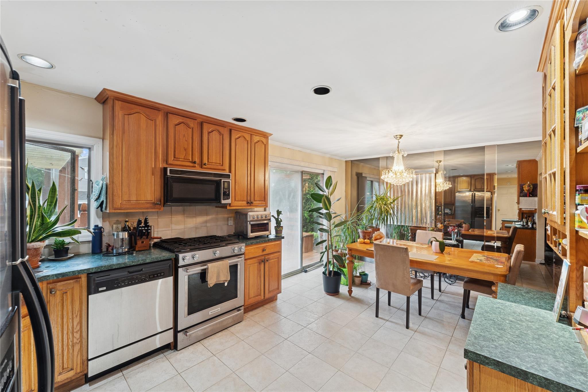 Single Family Keller  Nassau County, NY 11003, MLS-859961-6
