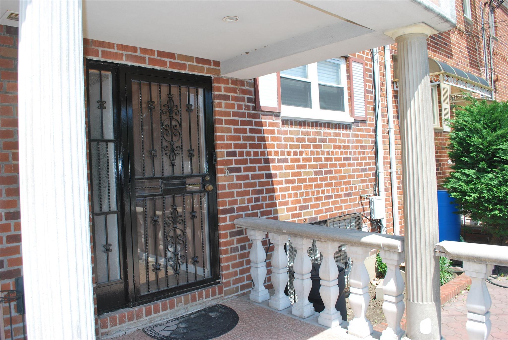 Single Family Paerdegat 13th  Brooklyn, NY 11236, MLS-859991-2