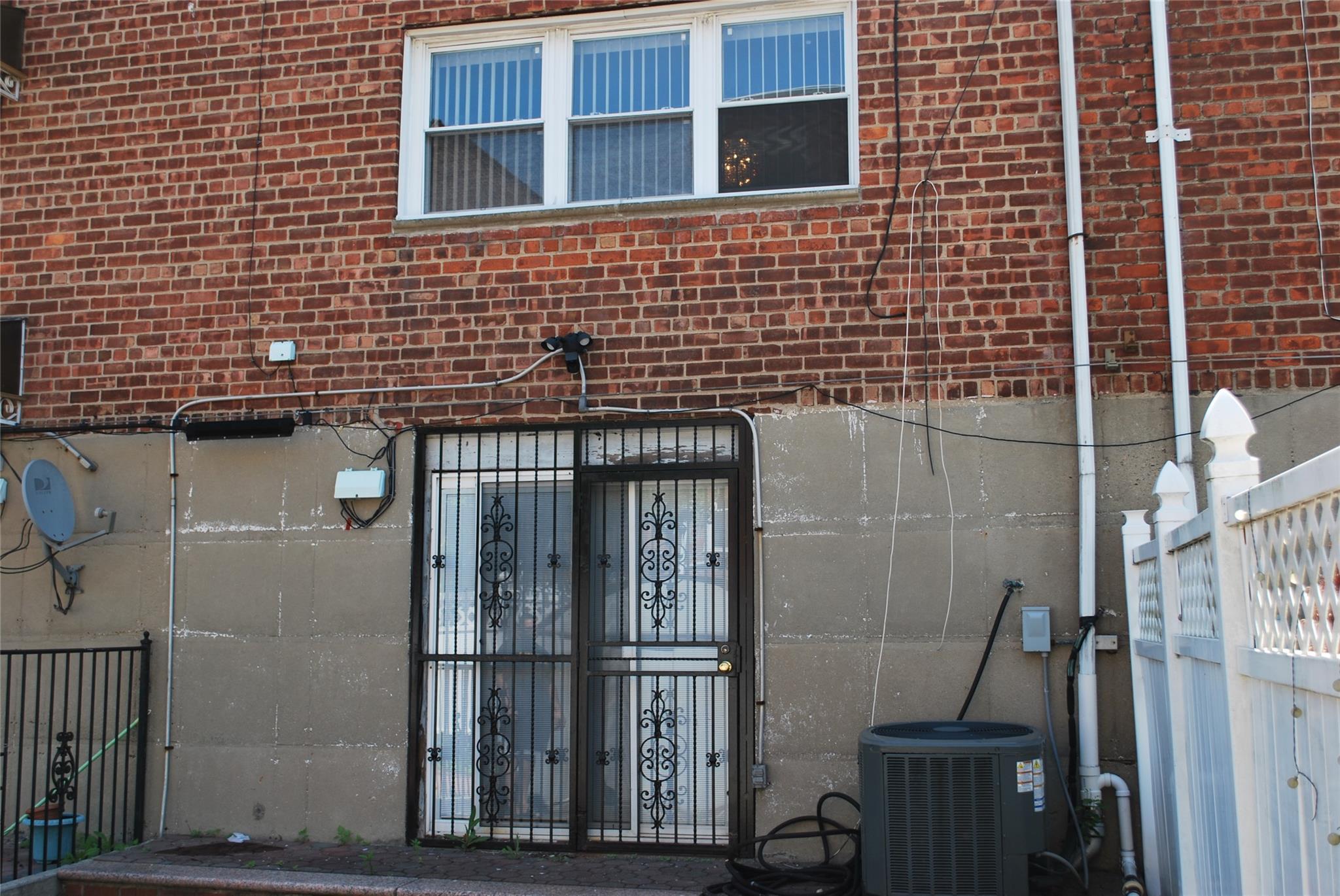Single Family Paerdegat 13th  Brooklyn, NY 11236, MLS-859991-26