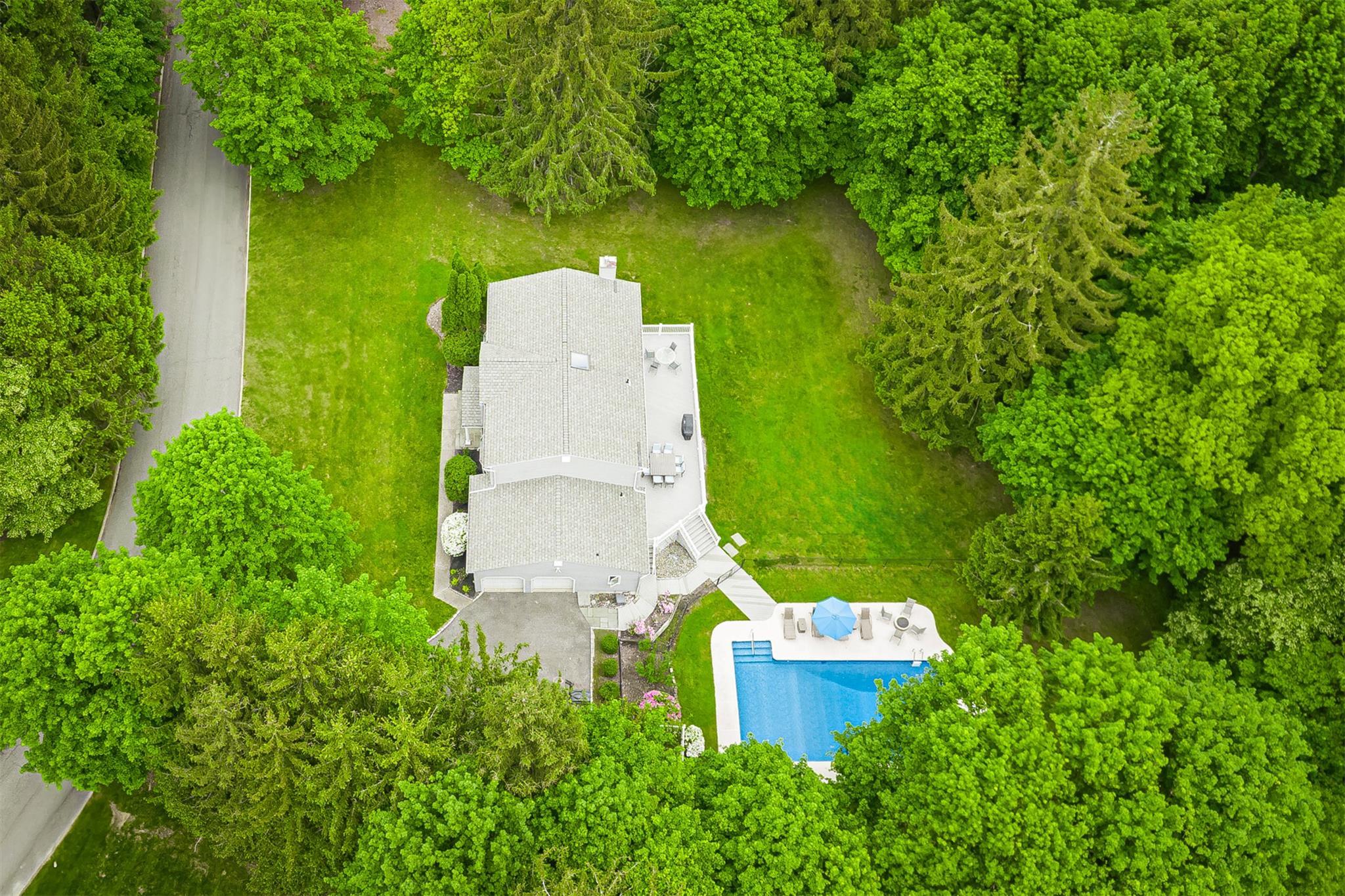 Single Family Evergreen  Rockland County, NY 10901, MLS-859997-40