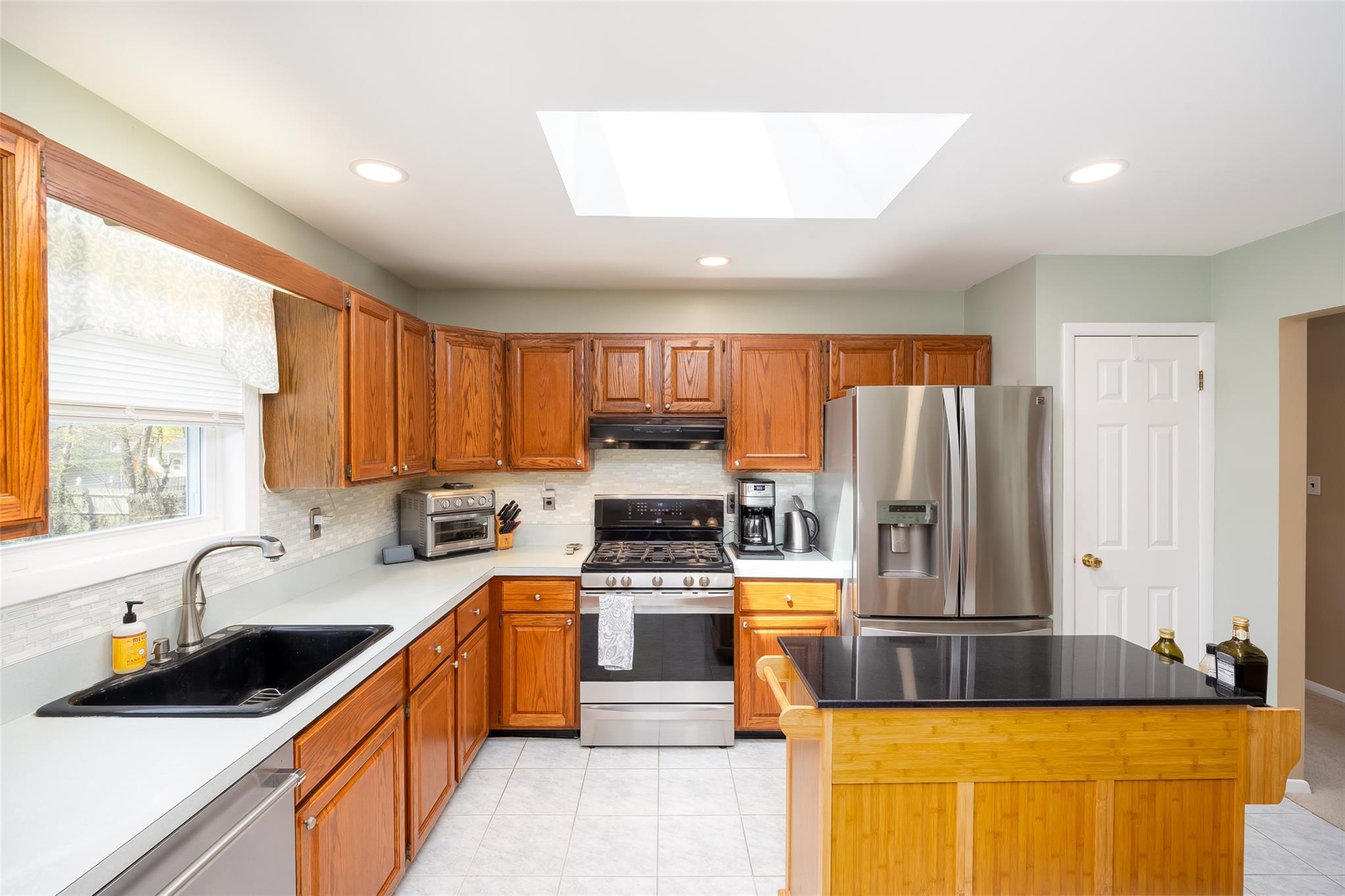 Single Family Anthony  Suffolk County, NY 11741, MLS-860021-7