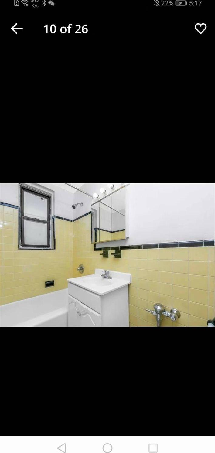 Coop 182nd Street  Queens, NY 11423, MLS-860026-6