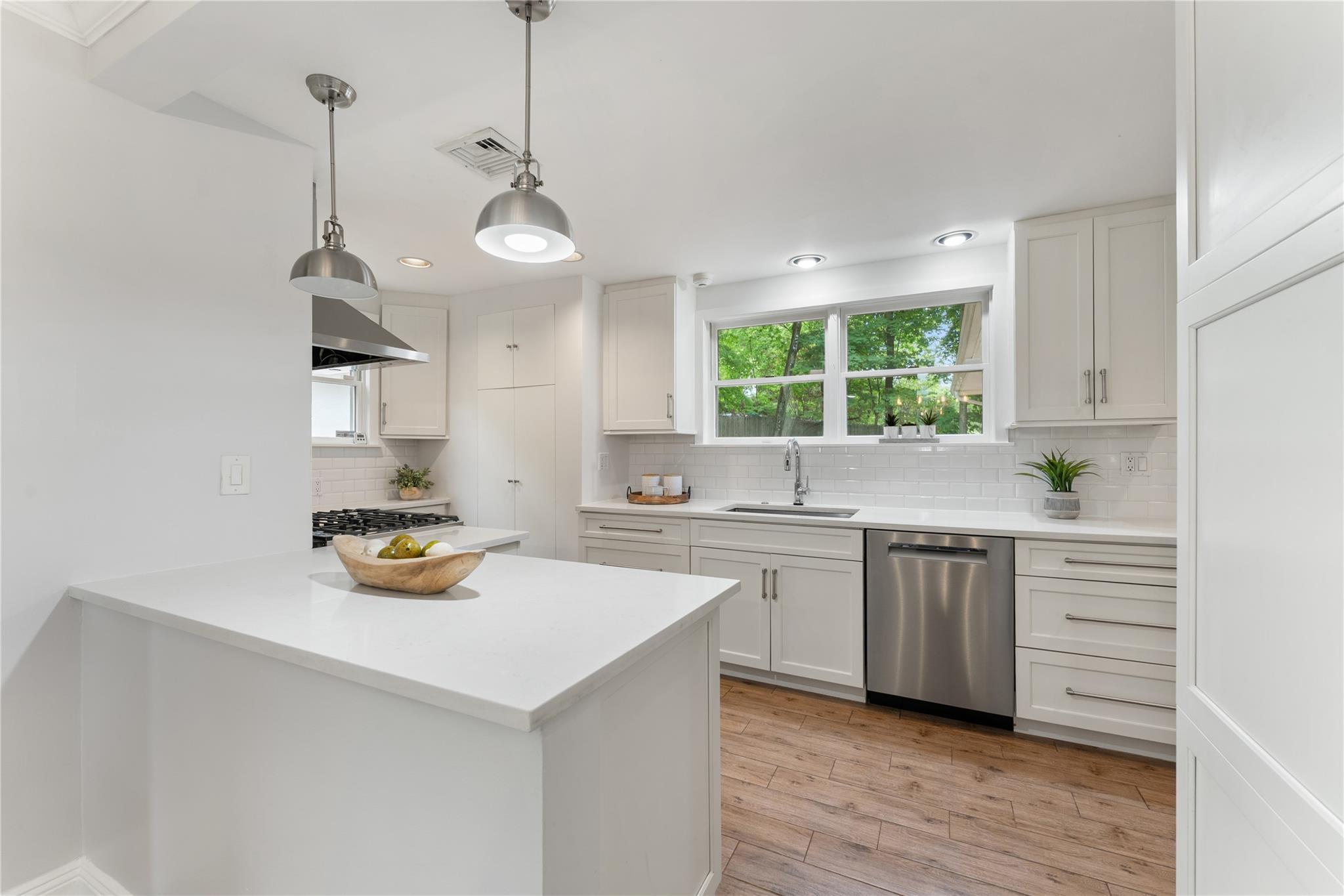 Single Family Judson  Westchester County, NY 10502, MLS-860051-10