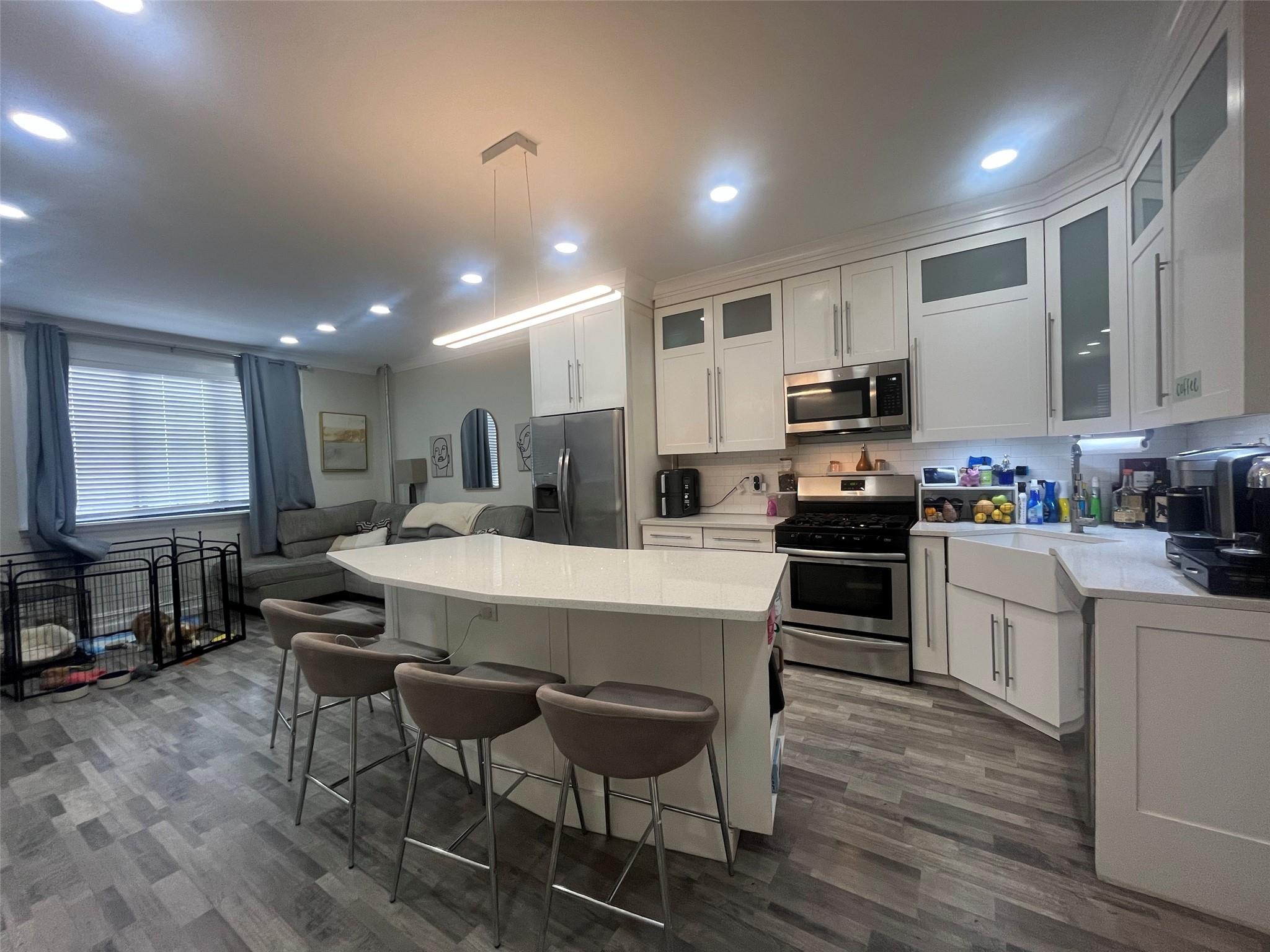 Single Family 18  Queens, NY 11356, MLS-860053-2