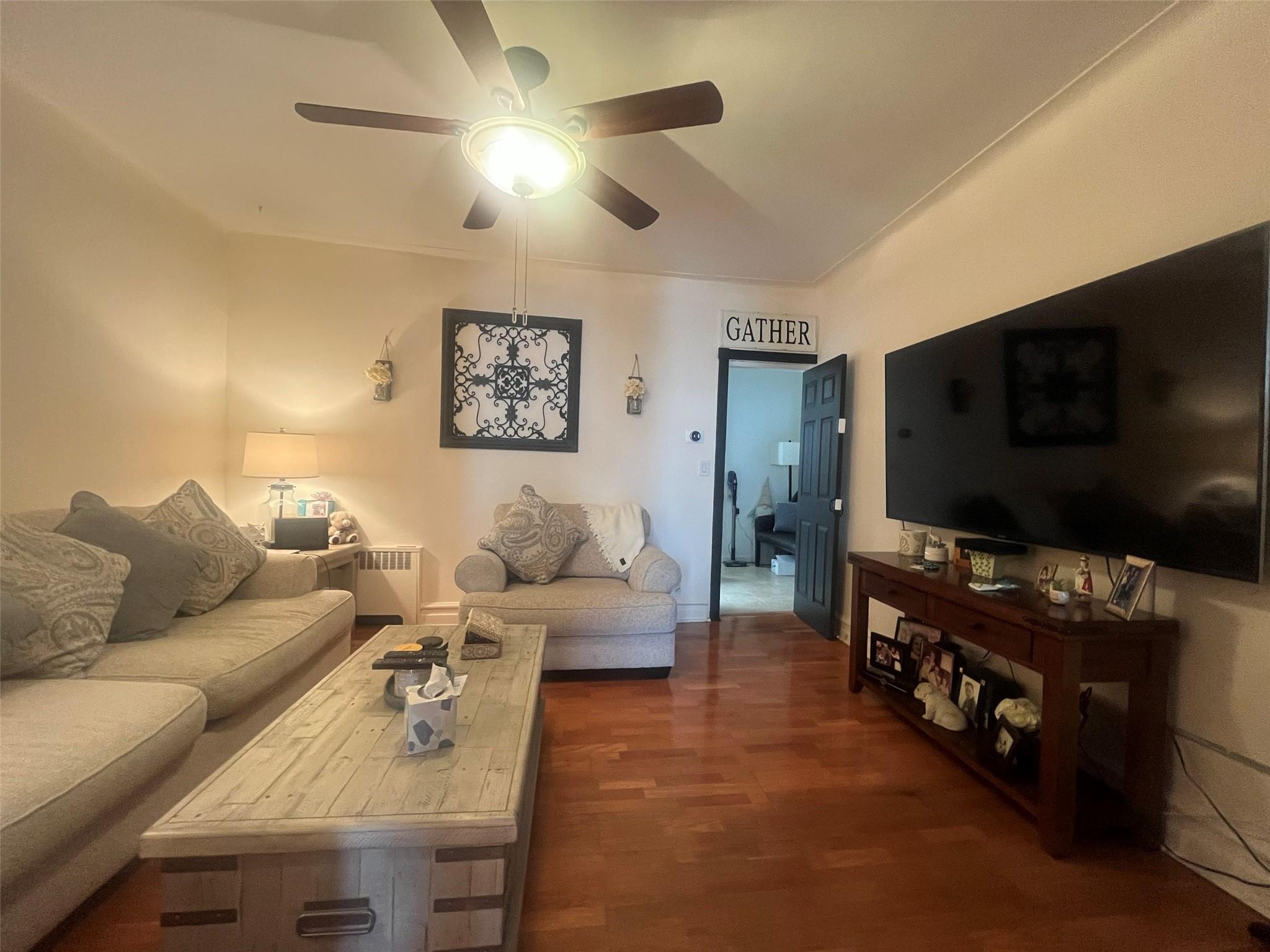 Single Family 18  Queens, NY 11356, MLS-860053-3