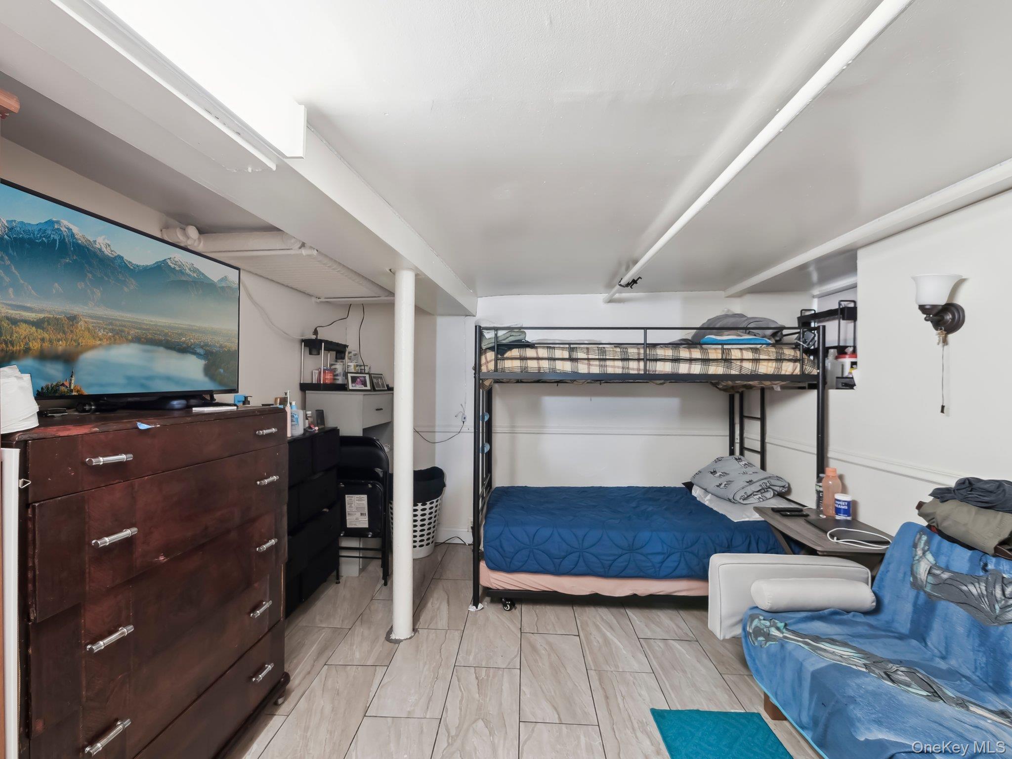 Single Family Taylor  Bronx, NY 10472, MLS-860064-18