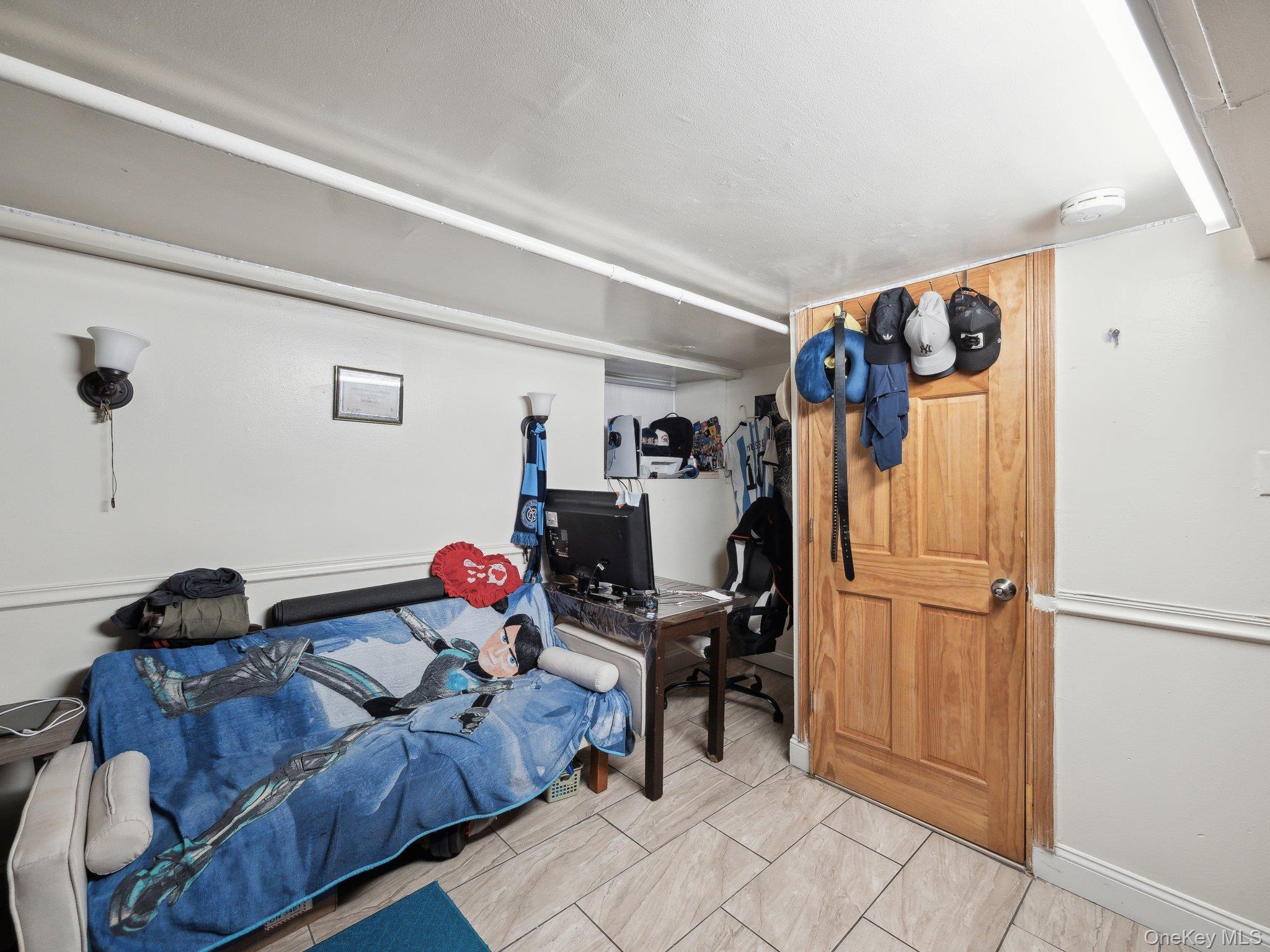 Single Family Taylor  Bronx, NY 10472, MLS-860064-20